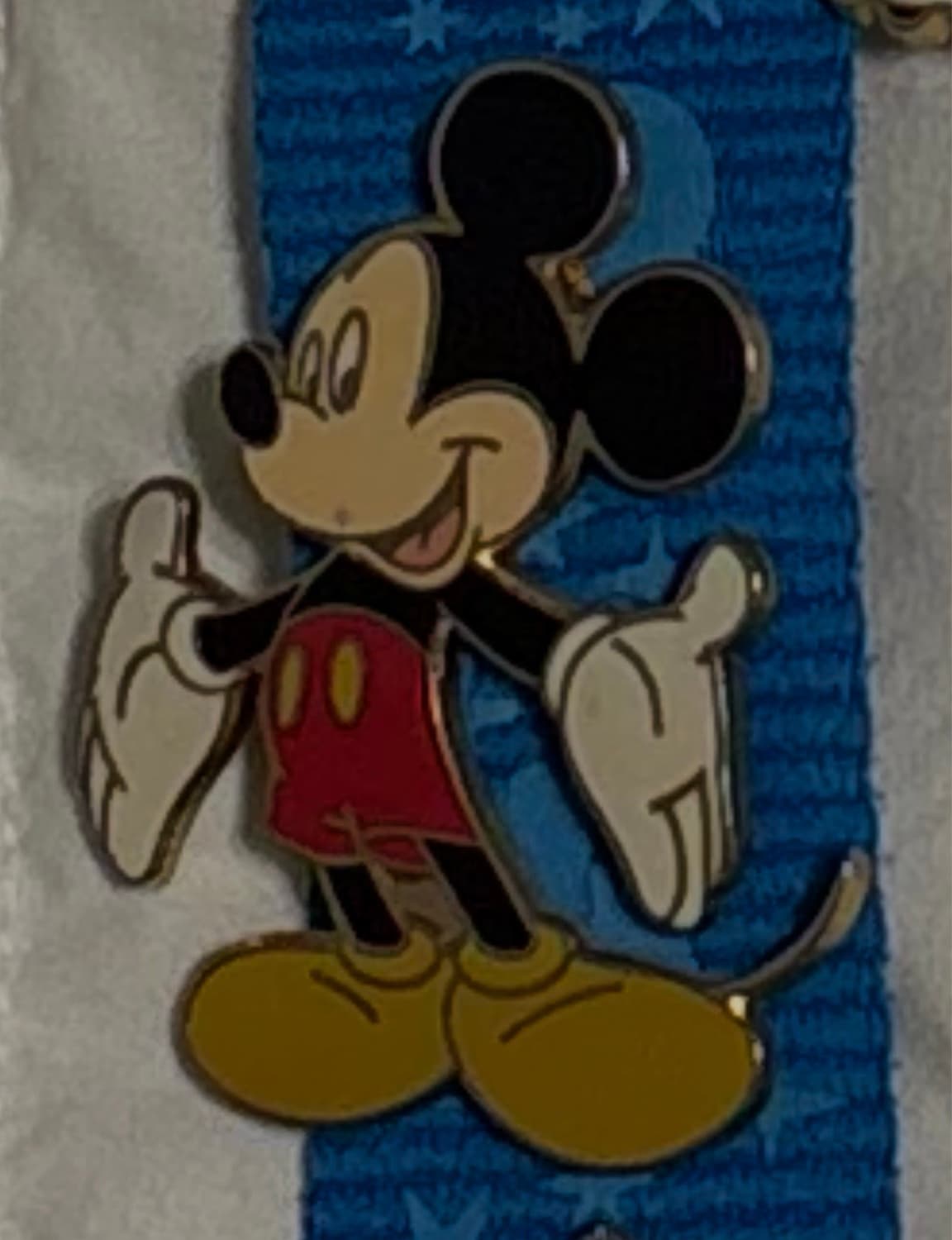 Mickey Mouse Standing with Open Arms front