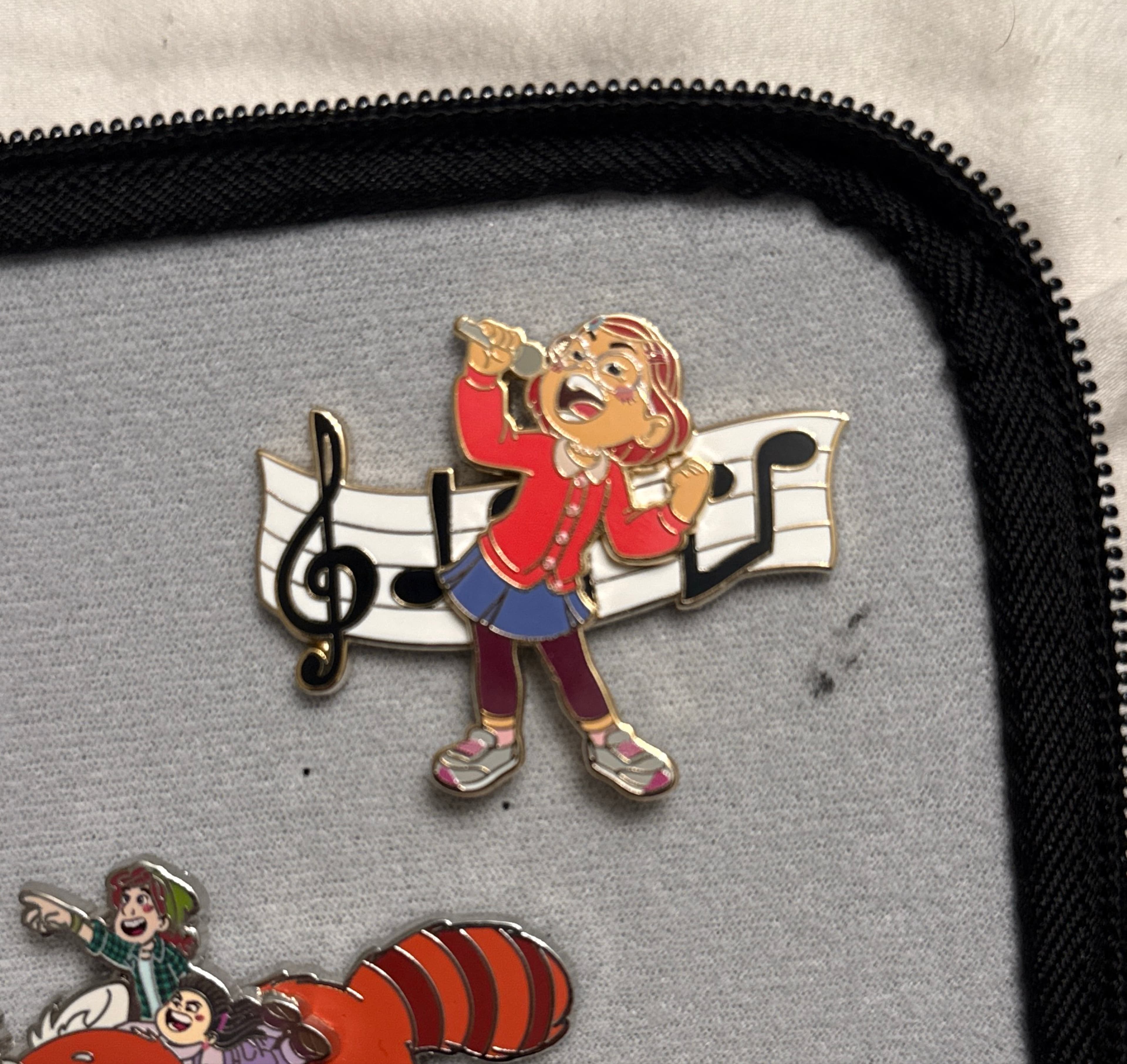 DSF DSSH Disney D23 Expo 2024 Instrumental Cast Turning Red Meilin Lee LE Pin front