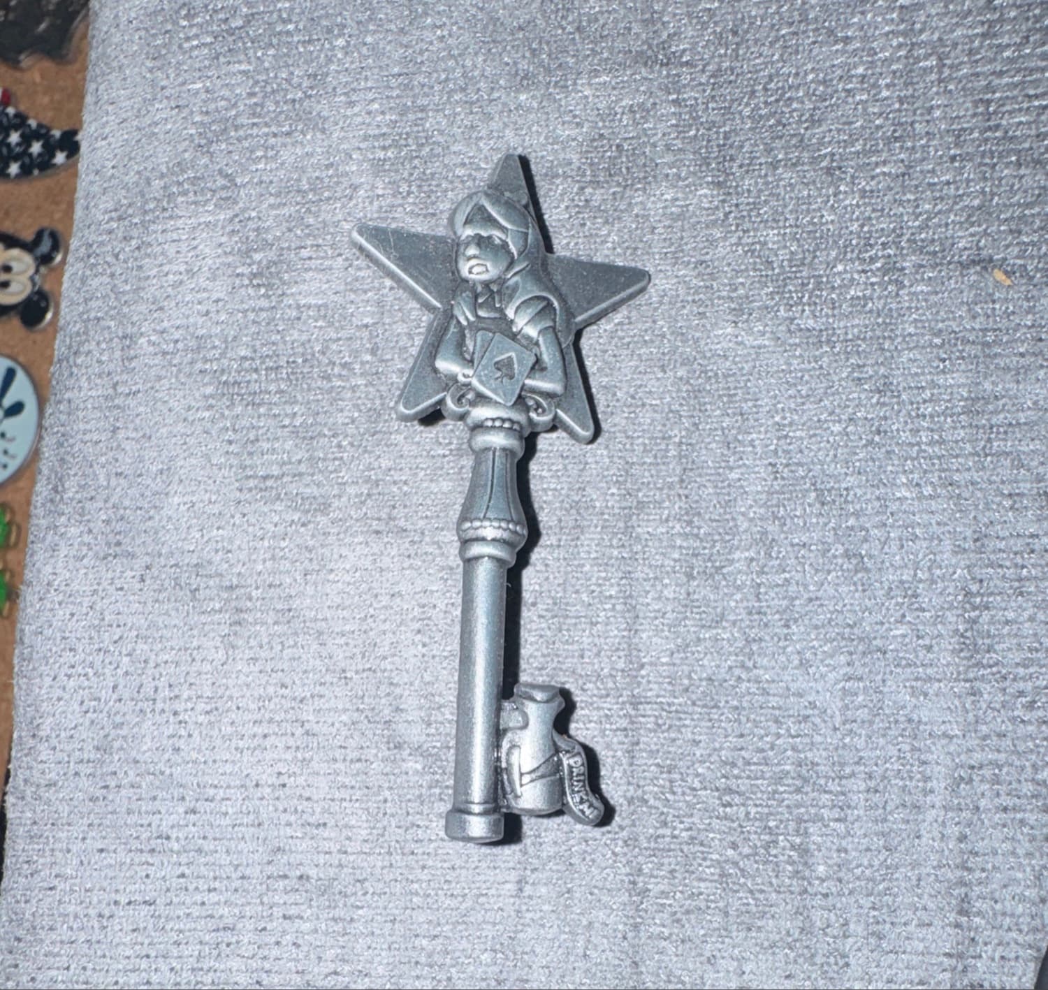Alice in Wonderland 70th Anniversary Collectible Key Pin front