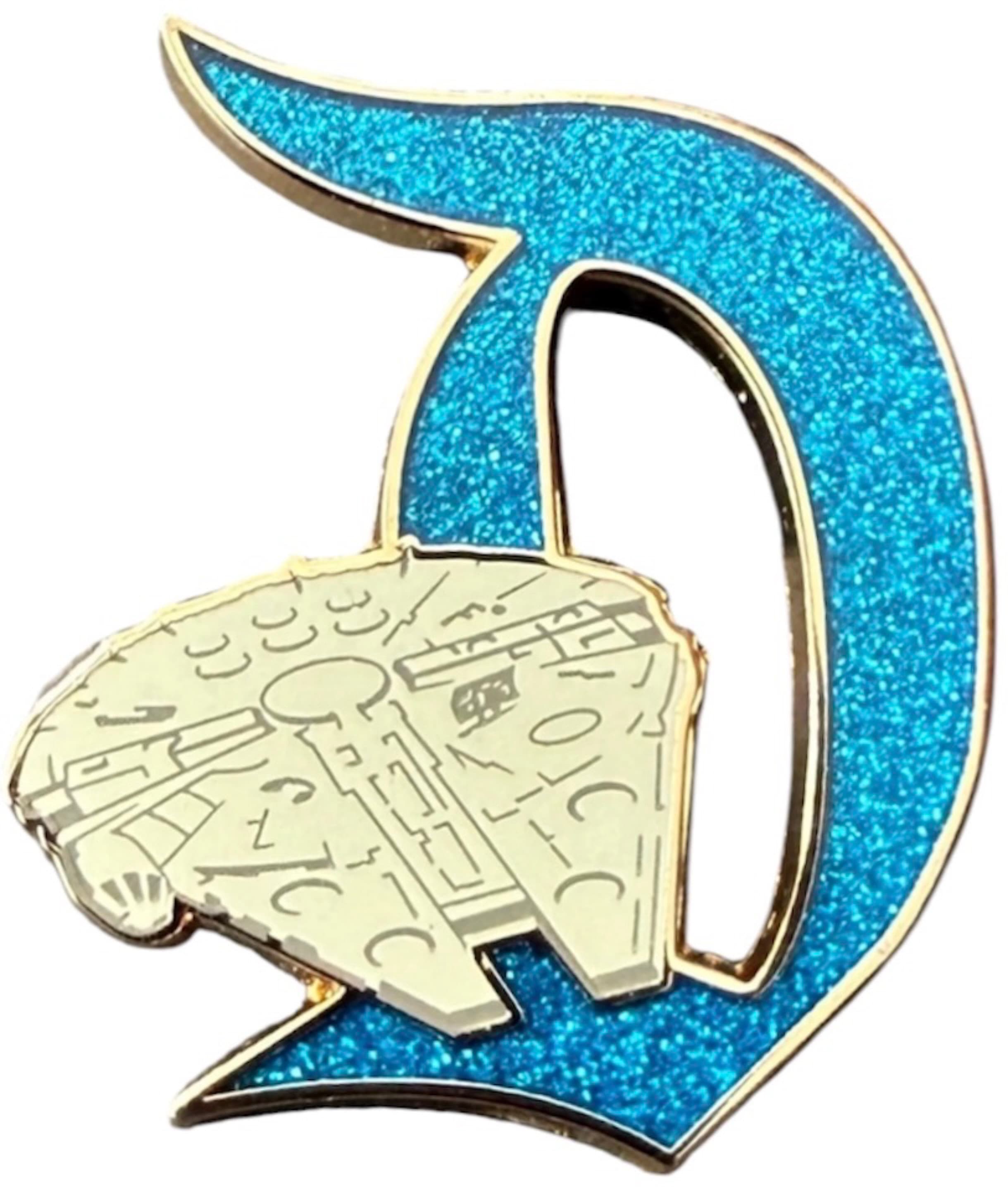 Millennium Falcon Disneyland D front