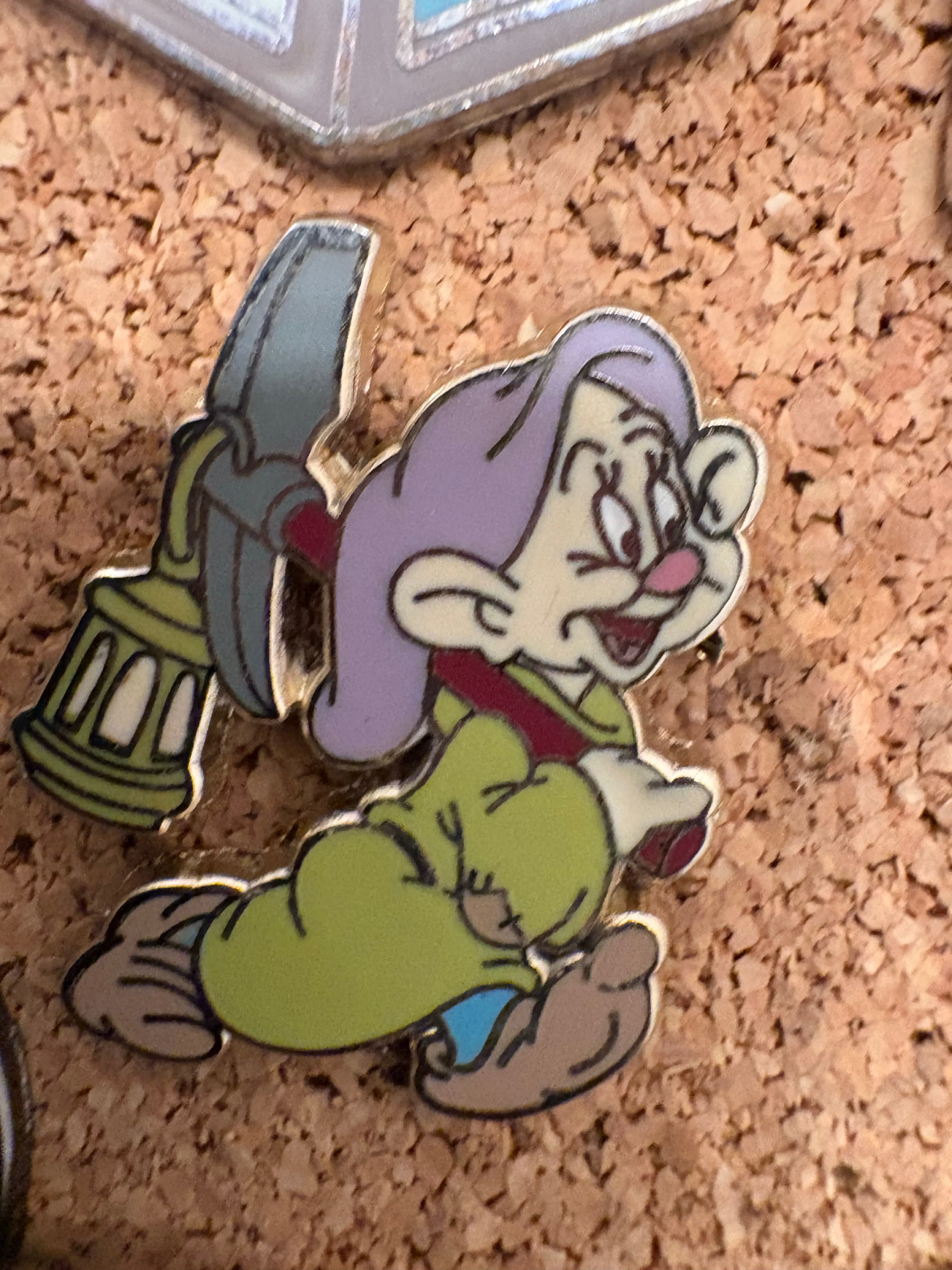 Dopey with Pickaxe & Lantern ONLY front