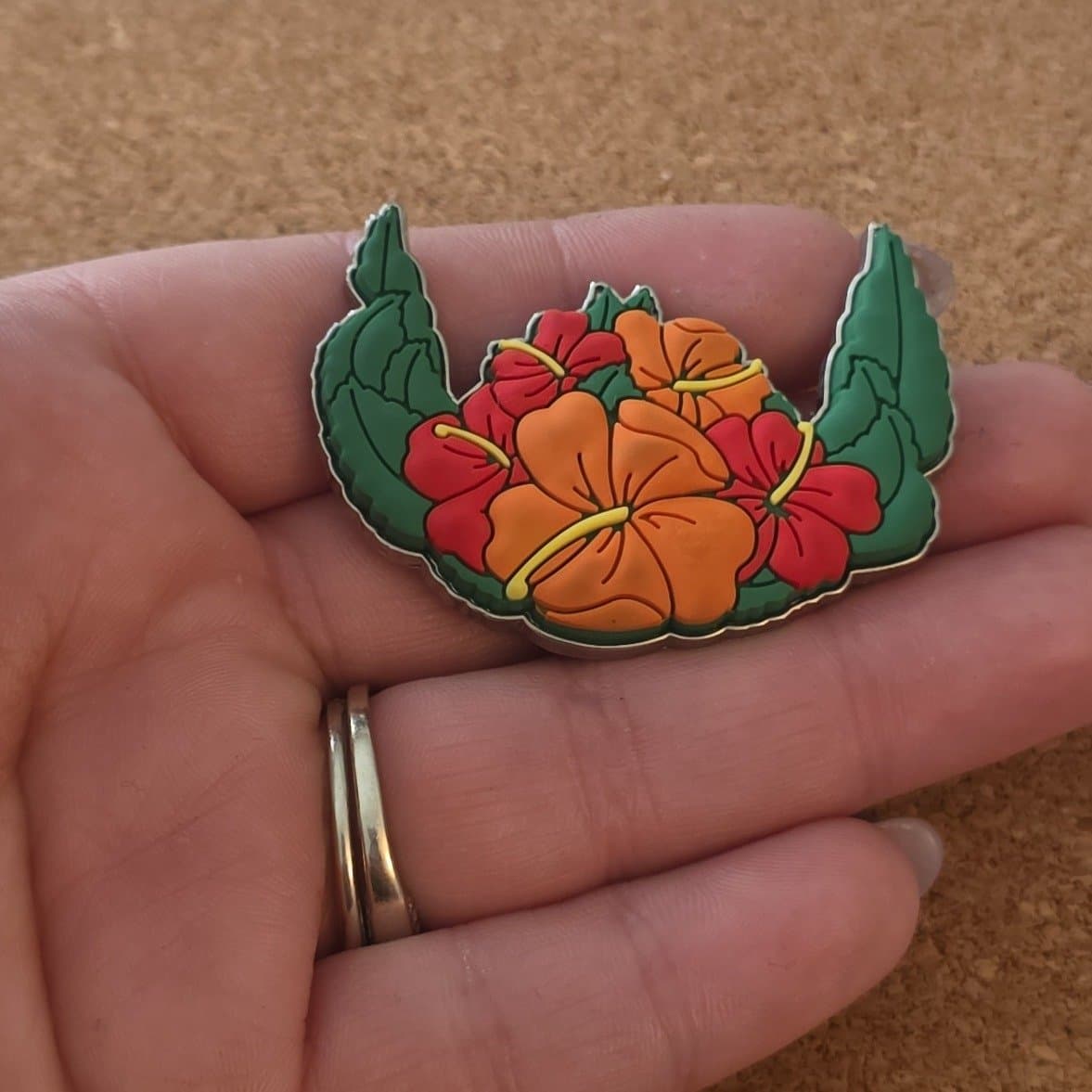 Stitch Hibiscus - Character Plants Mystery Pin Set front