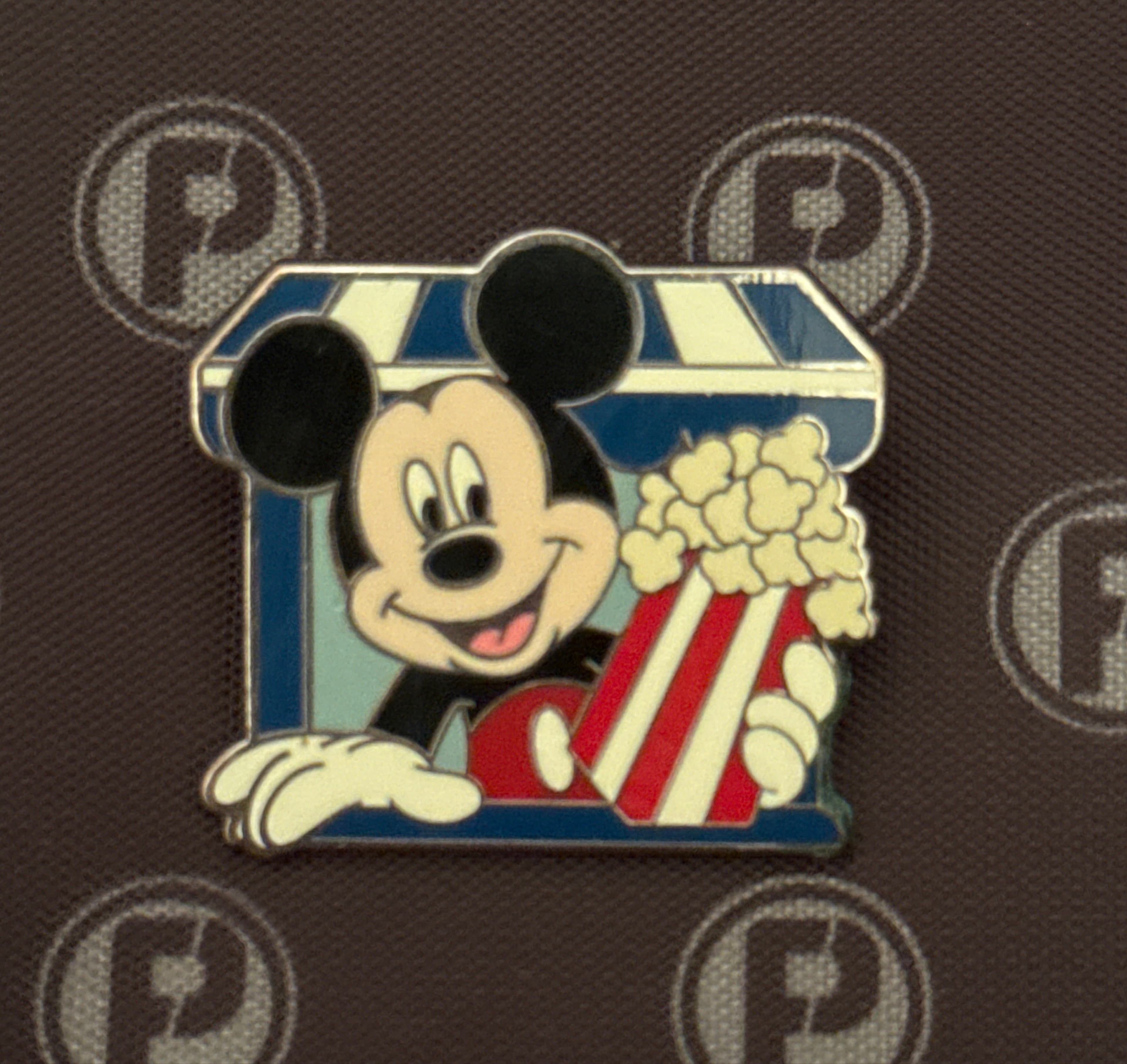 Mickey Mouse with Popcorn - Delicious Disney Trading Starter Set front