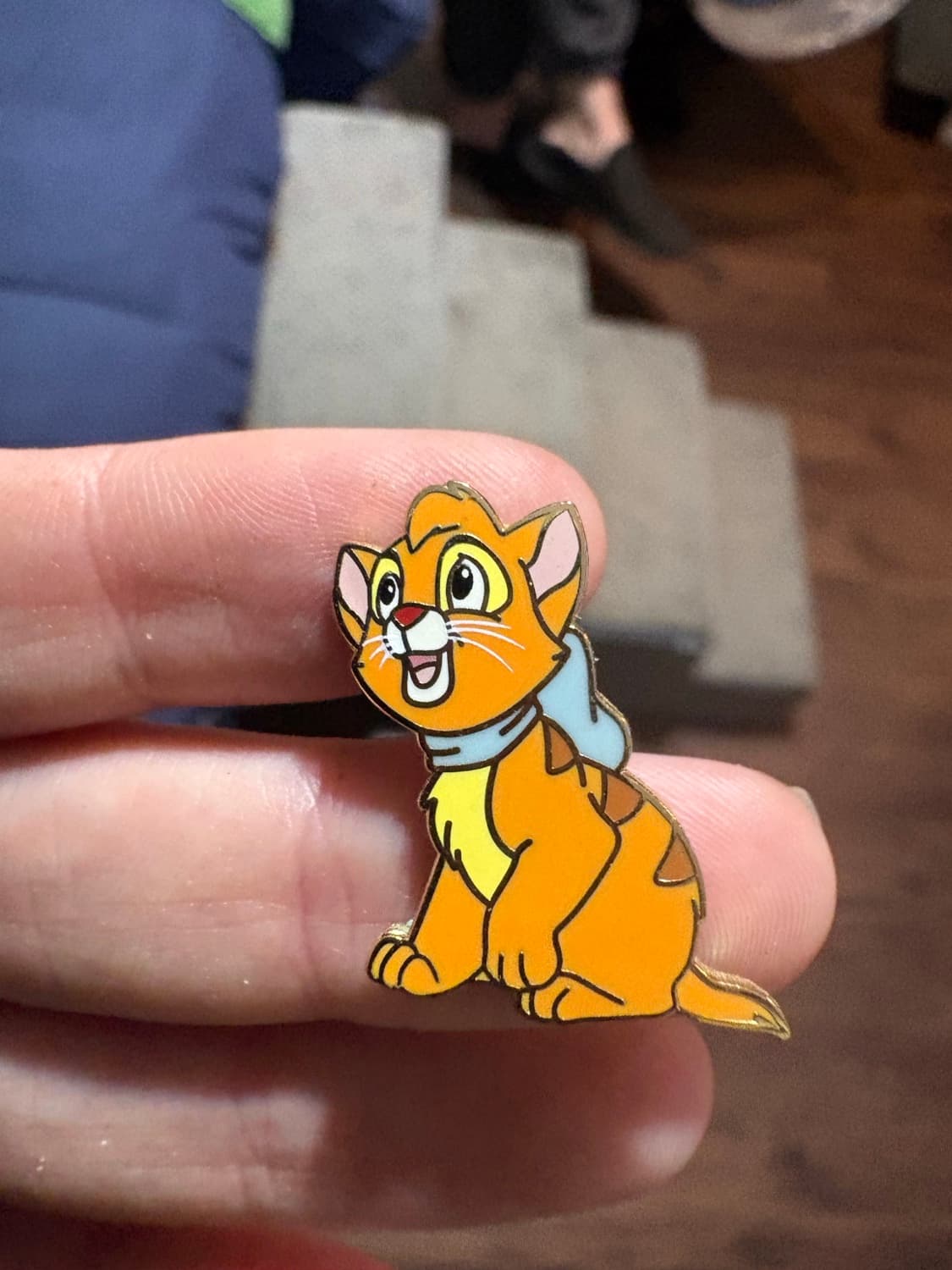 Oliver from Oliver and Dodger Pin Set - Oliver & Company front