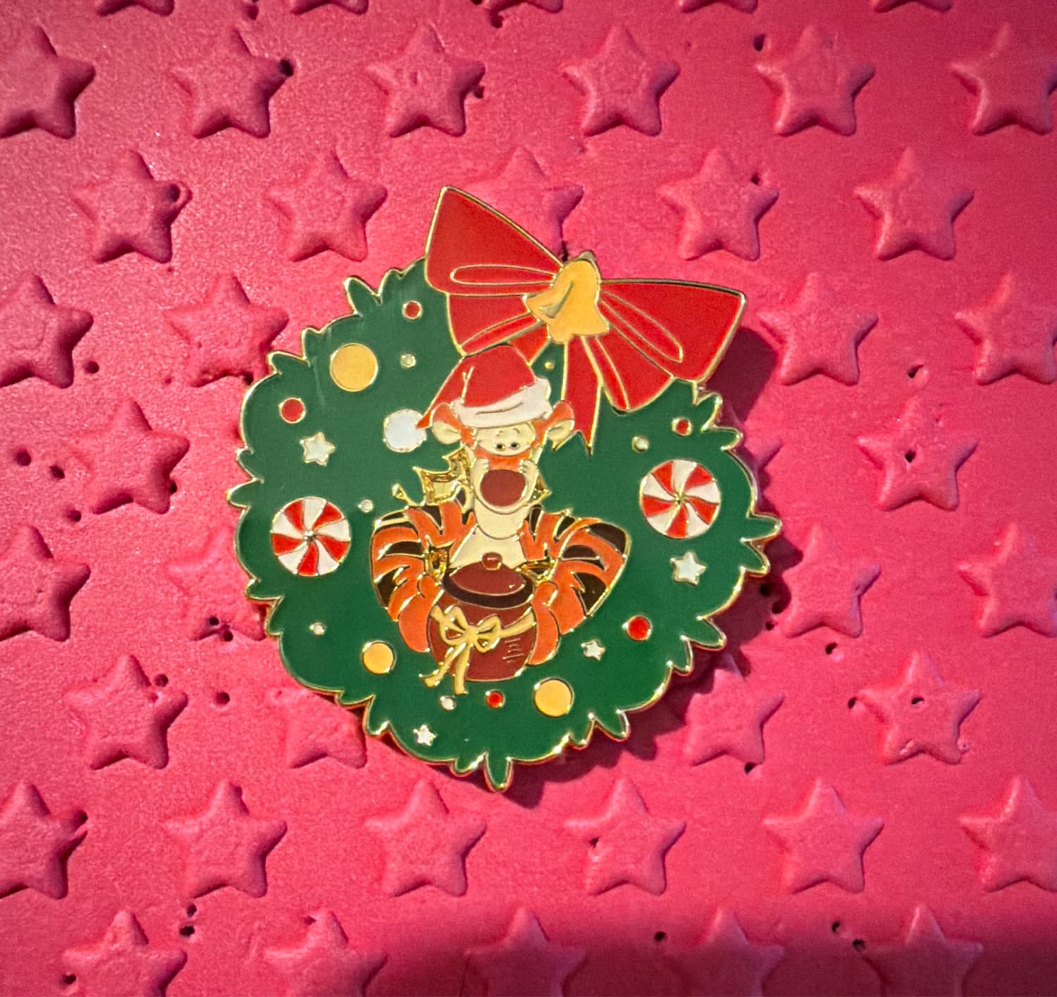Loungefly Disney Winnie the Pooh Holiday Wreath Blind Box Pin Set - Tigger front