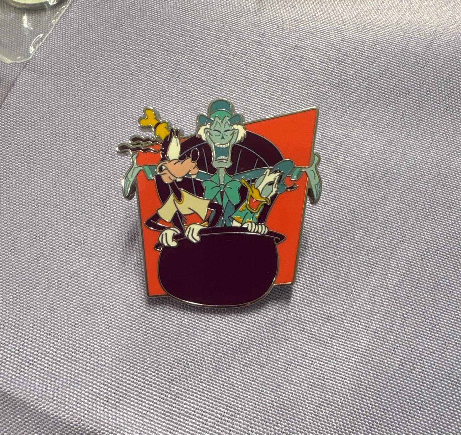 Goofy, Donald Duck, and Phineas the Hitchhiking Ghost in Cauldron Halloween Pin front