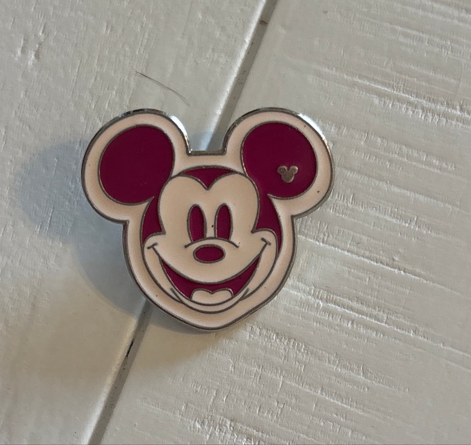 Mickey Mouse Head Icon - Pink front
