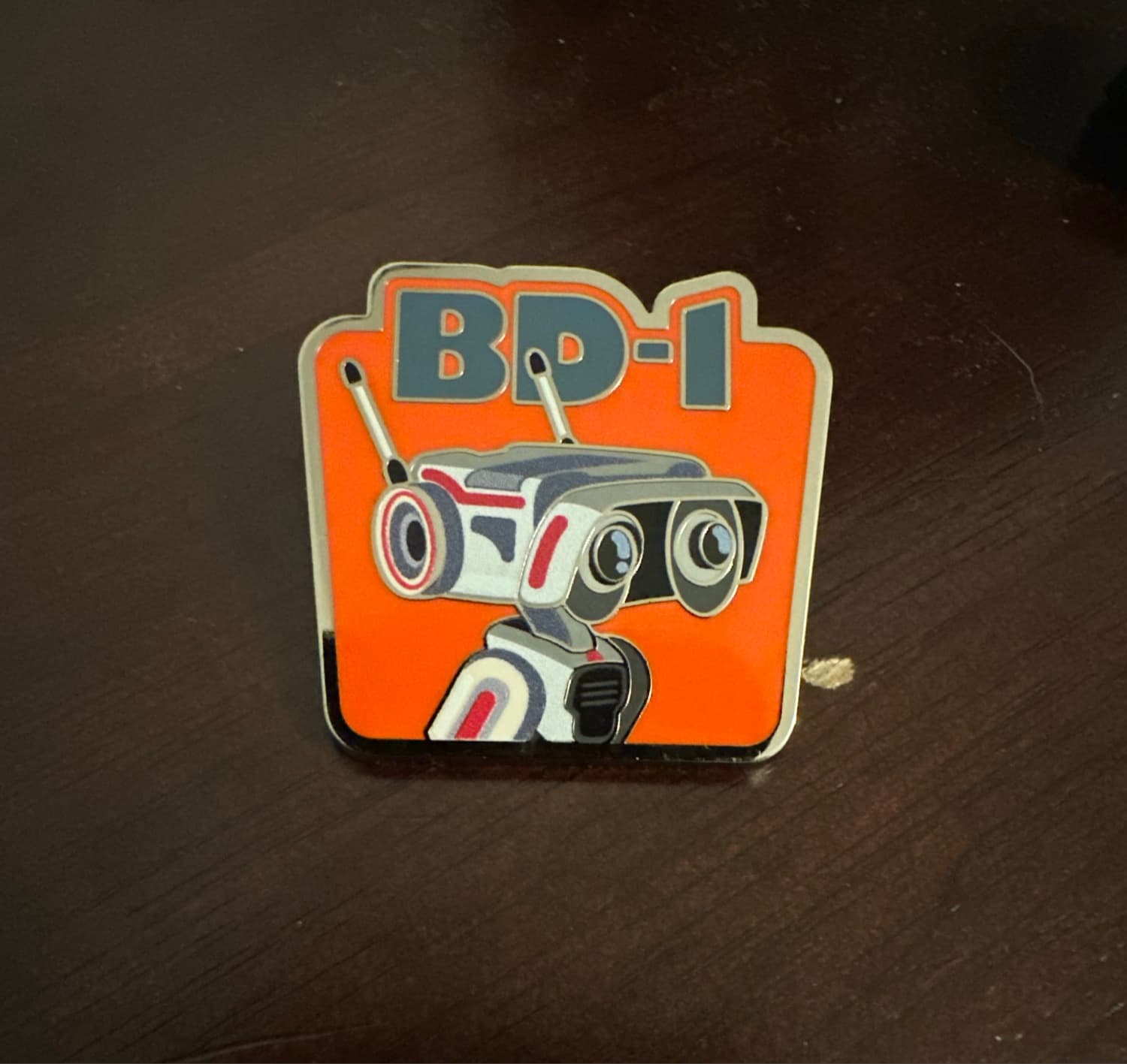 BD-1: Star Wars Jedi Fallen Order Pin front