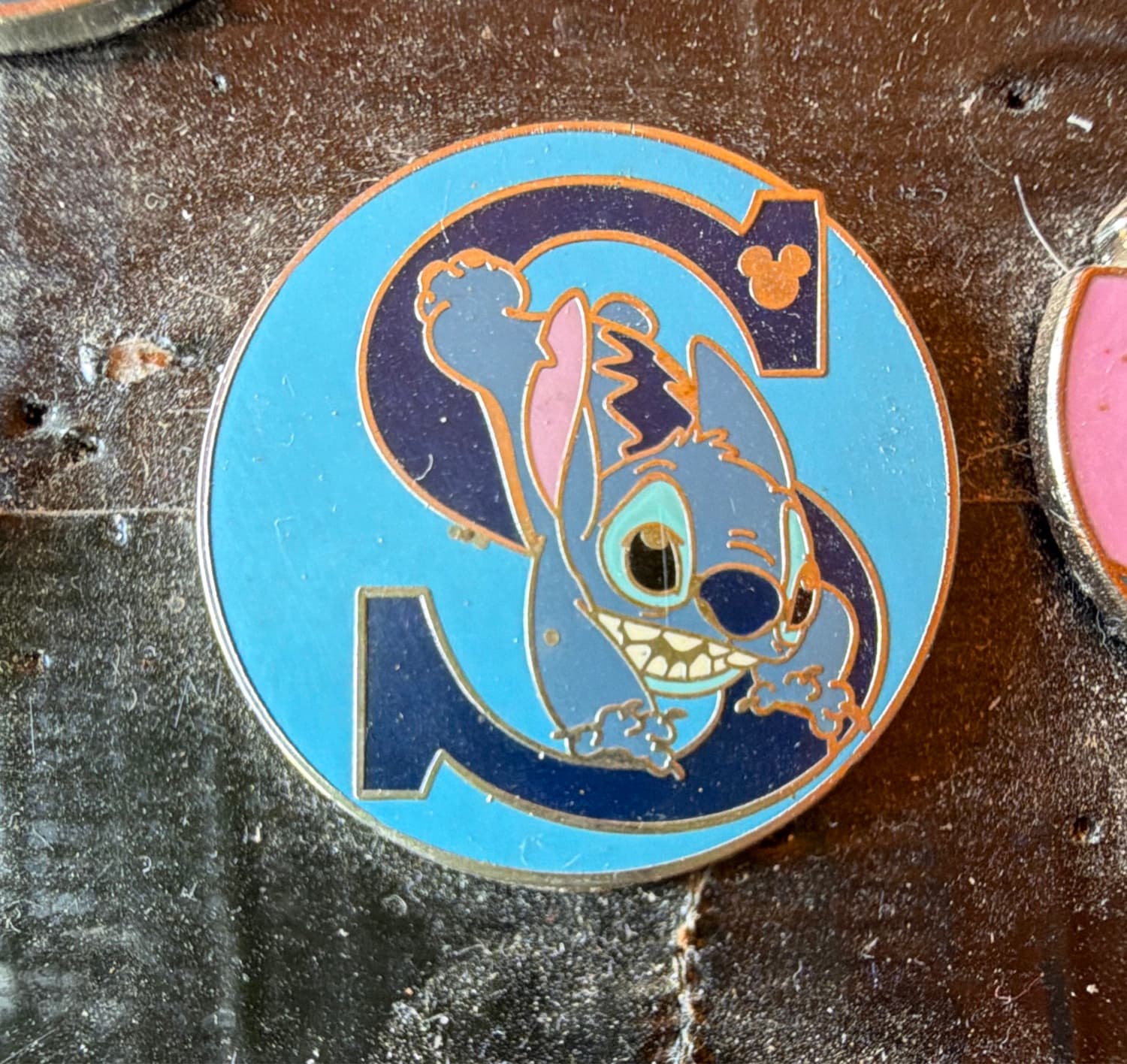 Stitch (S) - Hidden Mickey Series III - Alphabet front