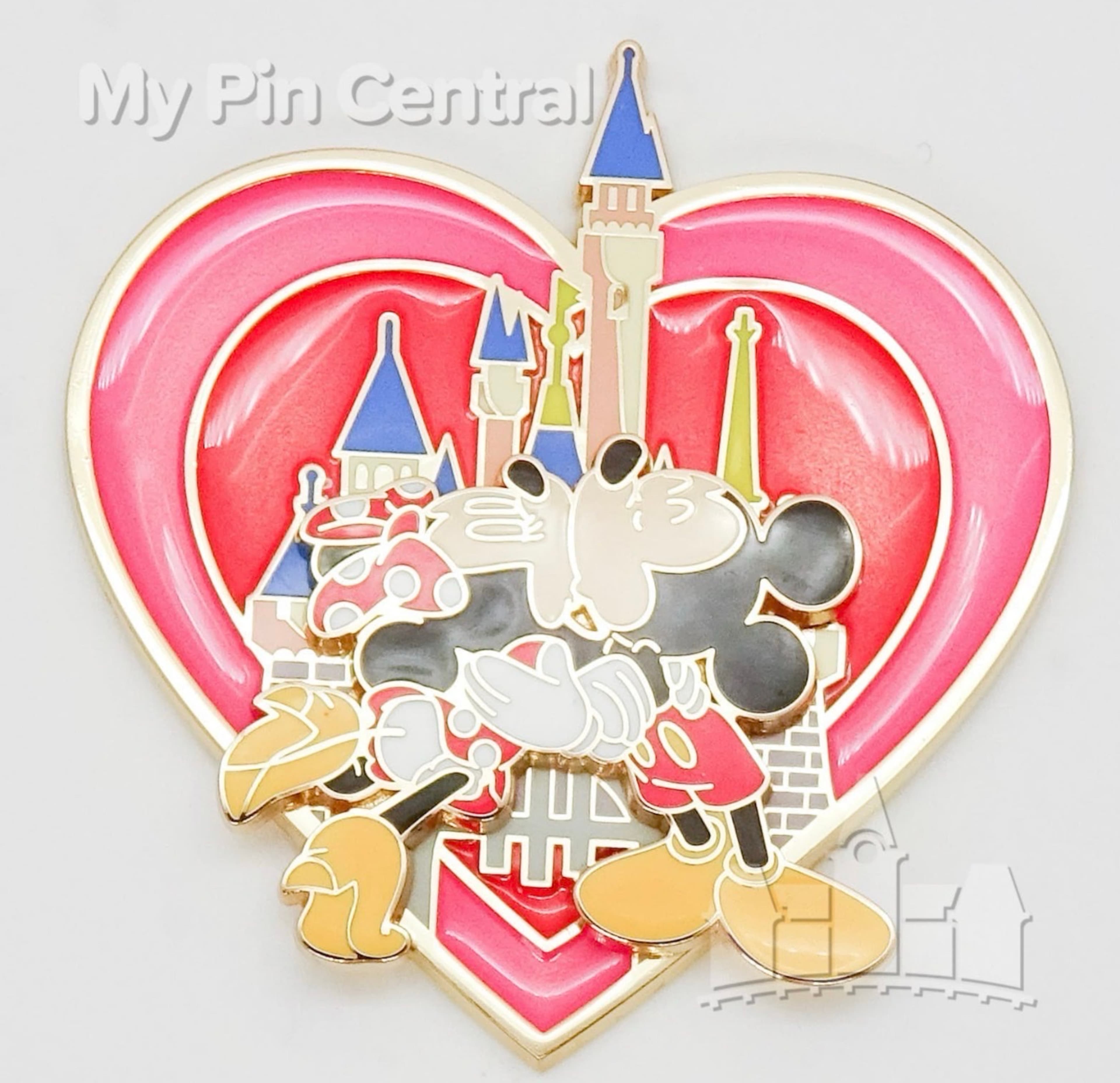 Mickey and Minnie Kissing Heart Castle Pin-on-Pin front