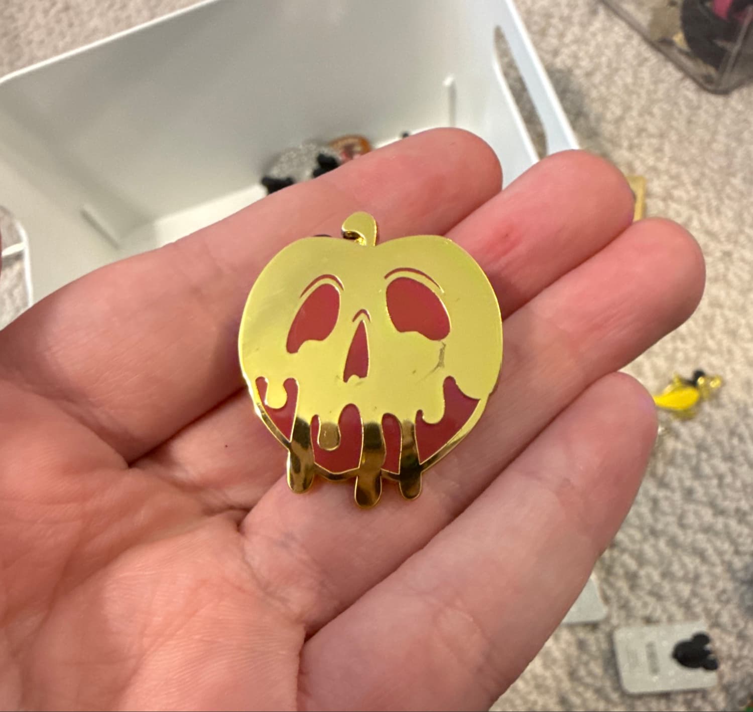 Evil Queen Poison Apple Gold and Red Pin - Snow White and the Seven Dwarfs front