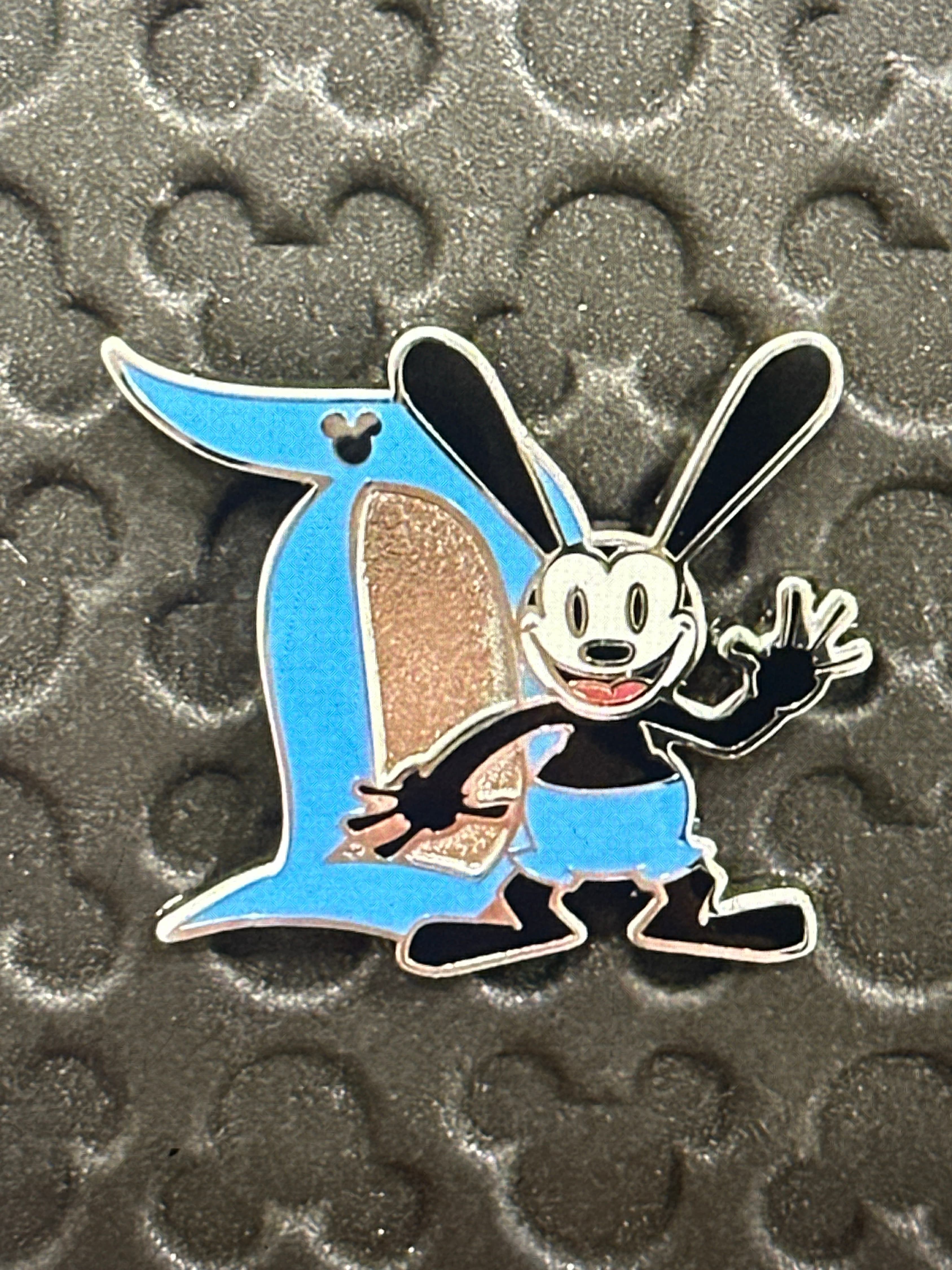 Oswald Disneyland D front