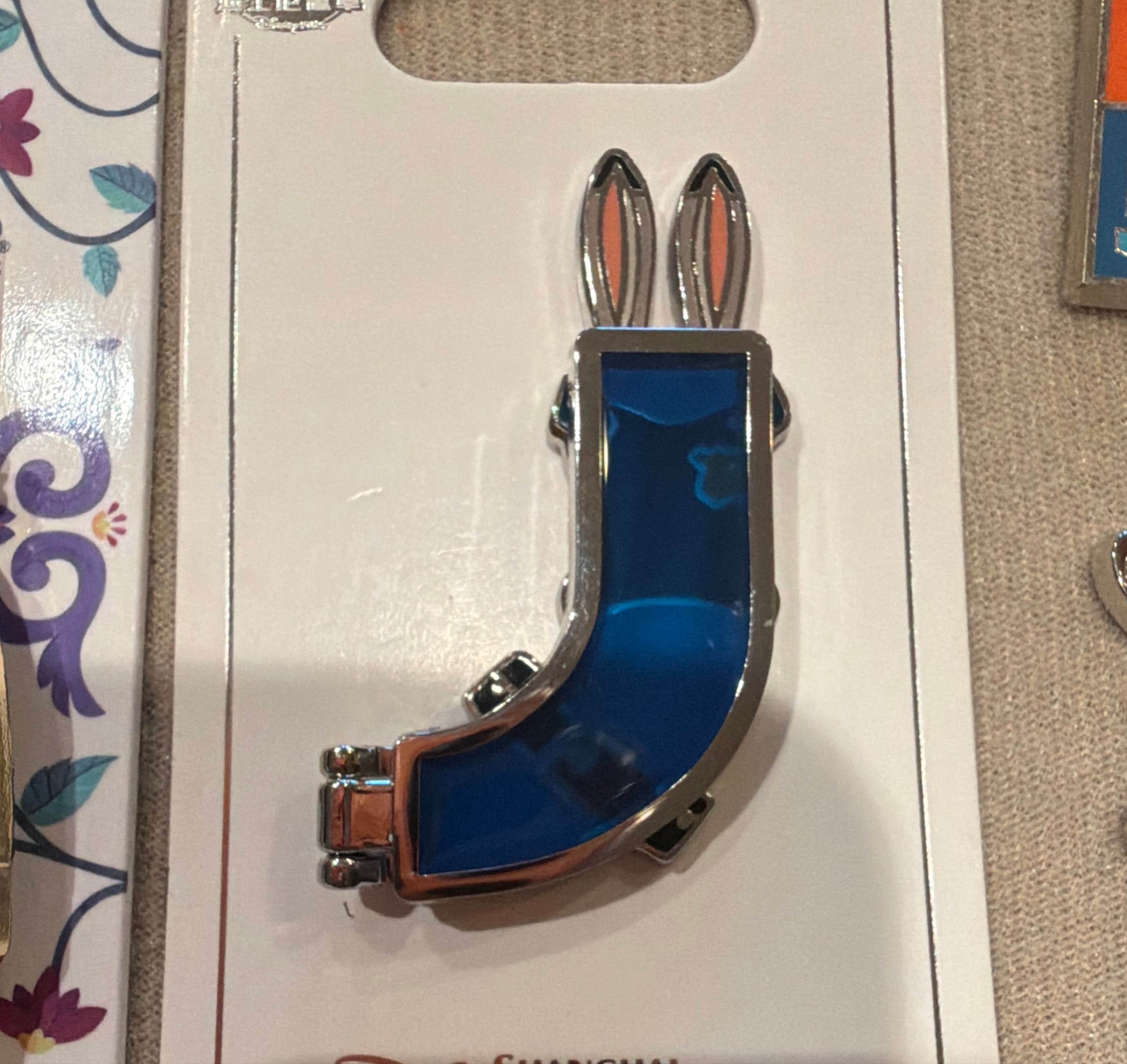 Shanghai Disneyland Park Zootopia Pin - J (Judy Hopps) front