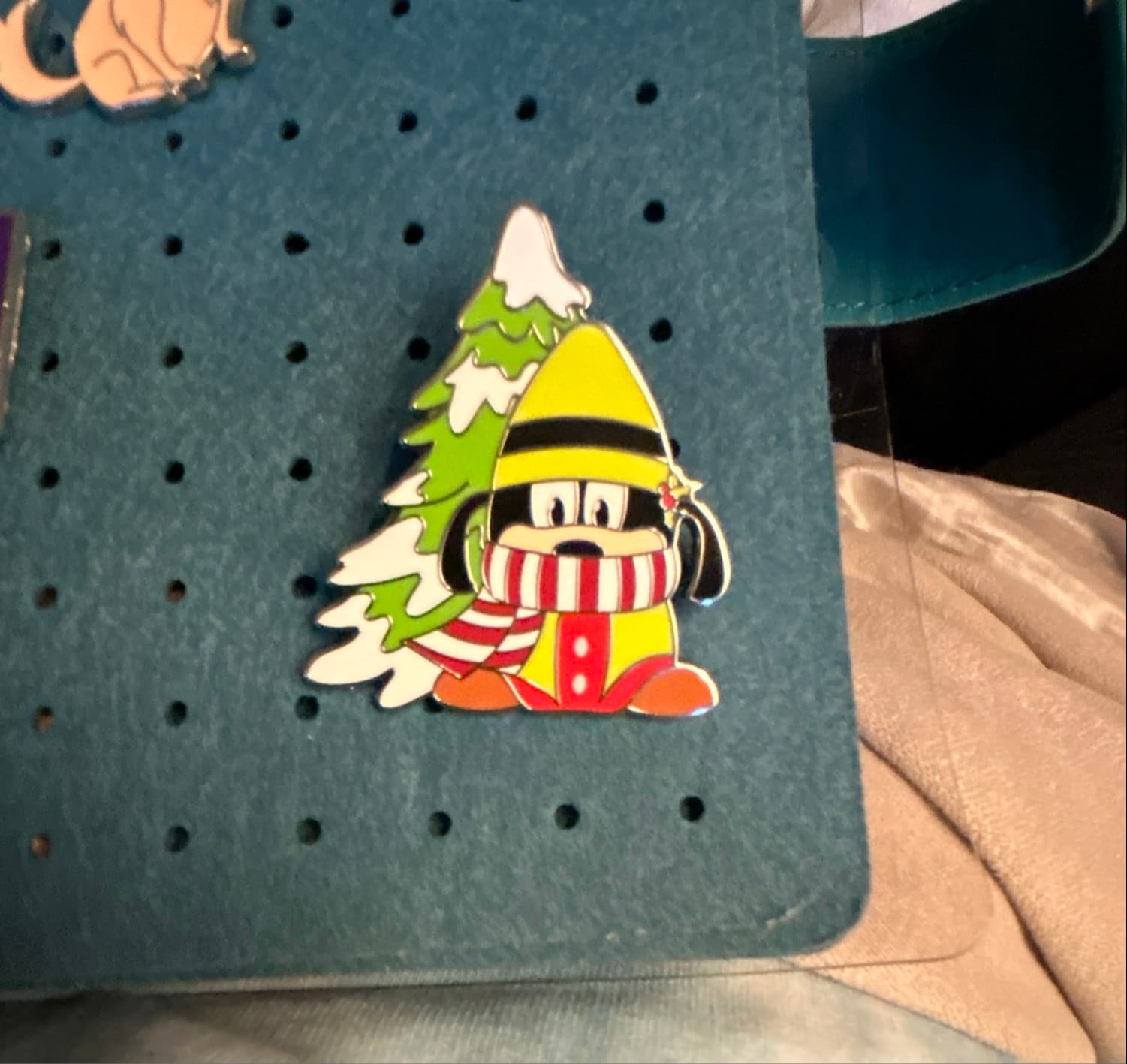 Pluto - Winter Gnomes Mystery Pin Set 2024 front