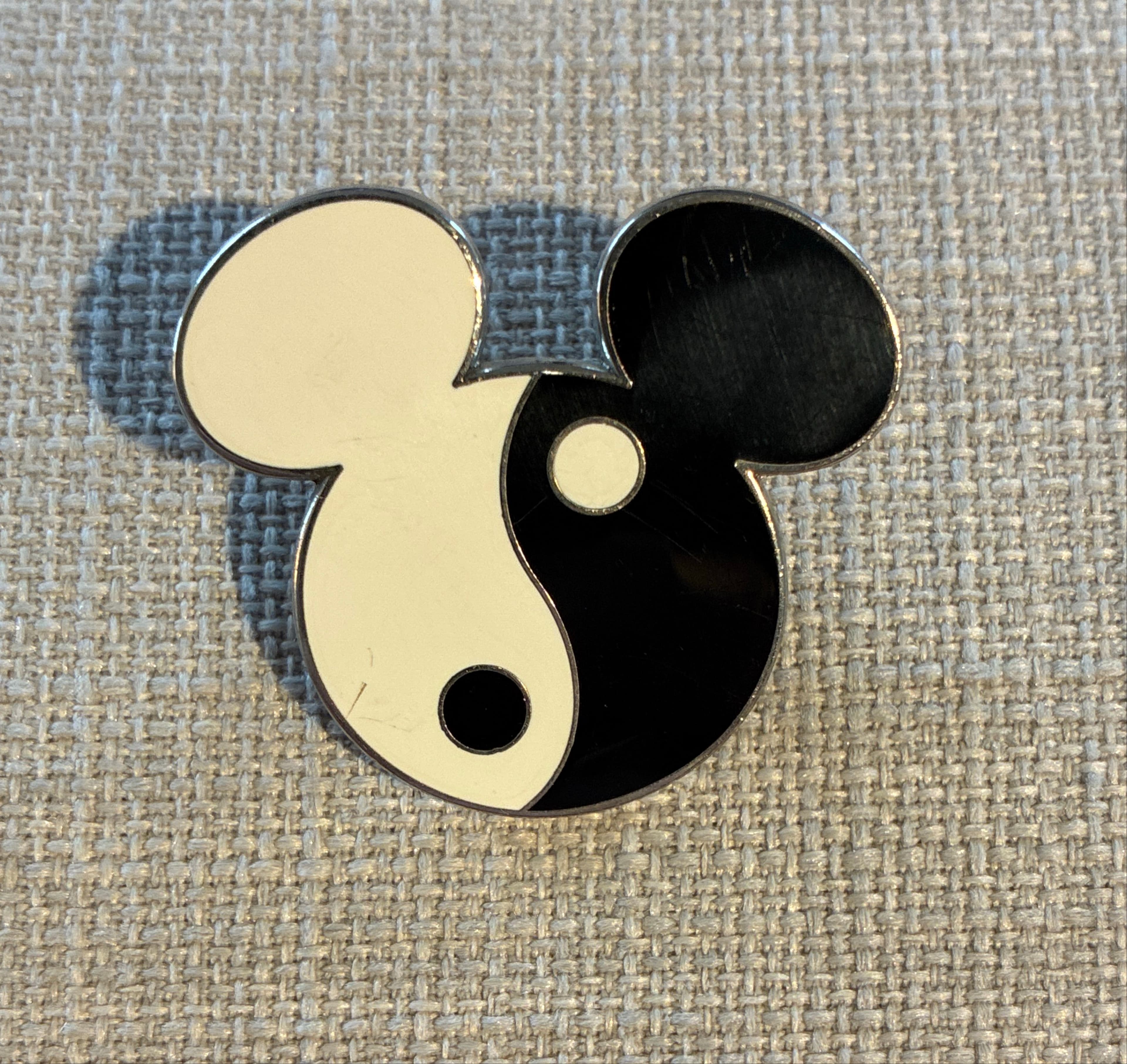 Mickey Icon - Yin & Yang front