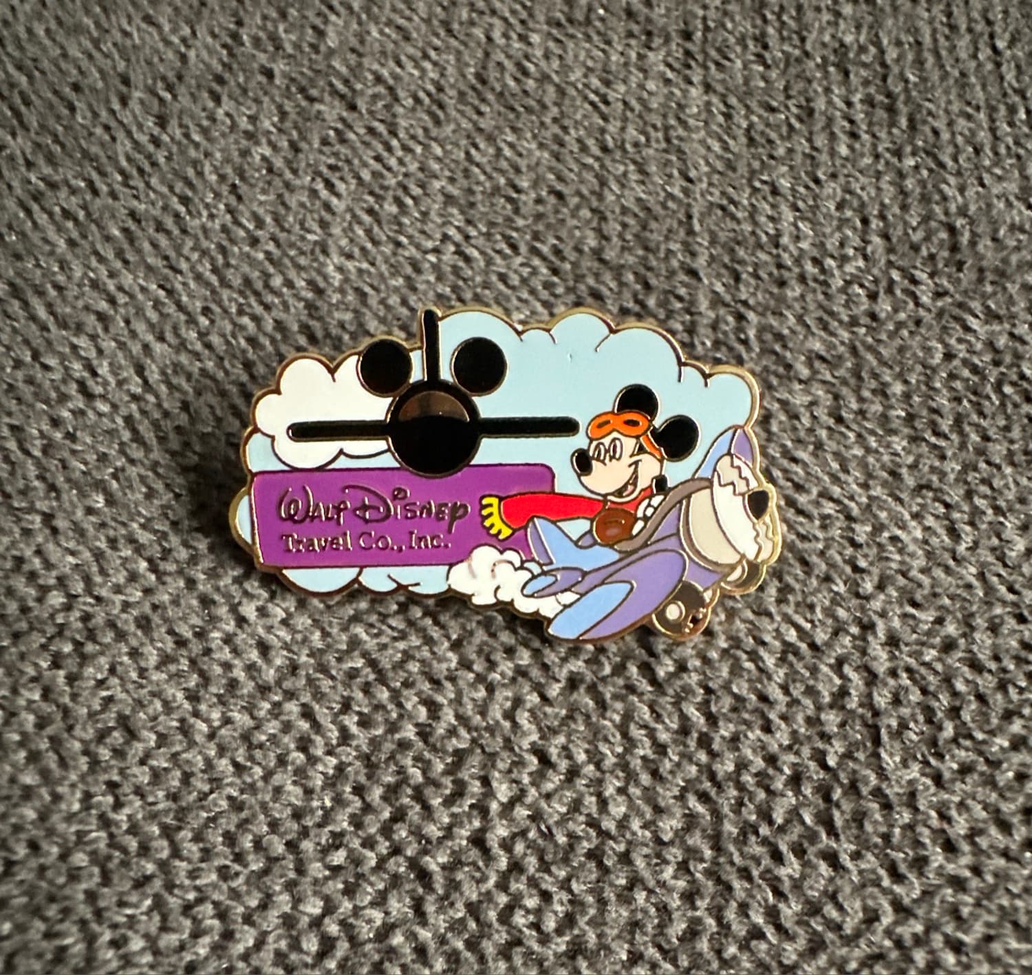 Walt Disney Travel Co., Inc. Mickey / Earforce One front