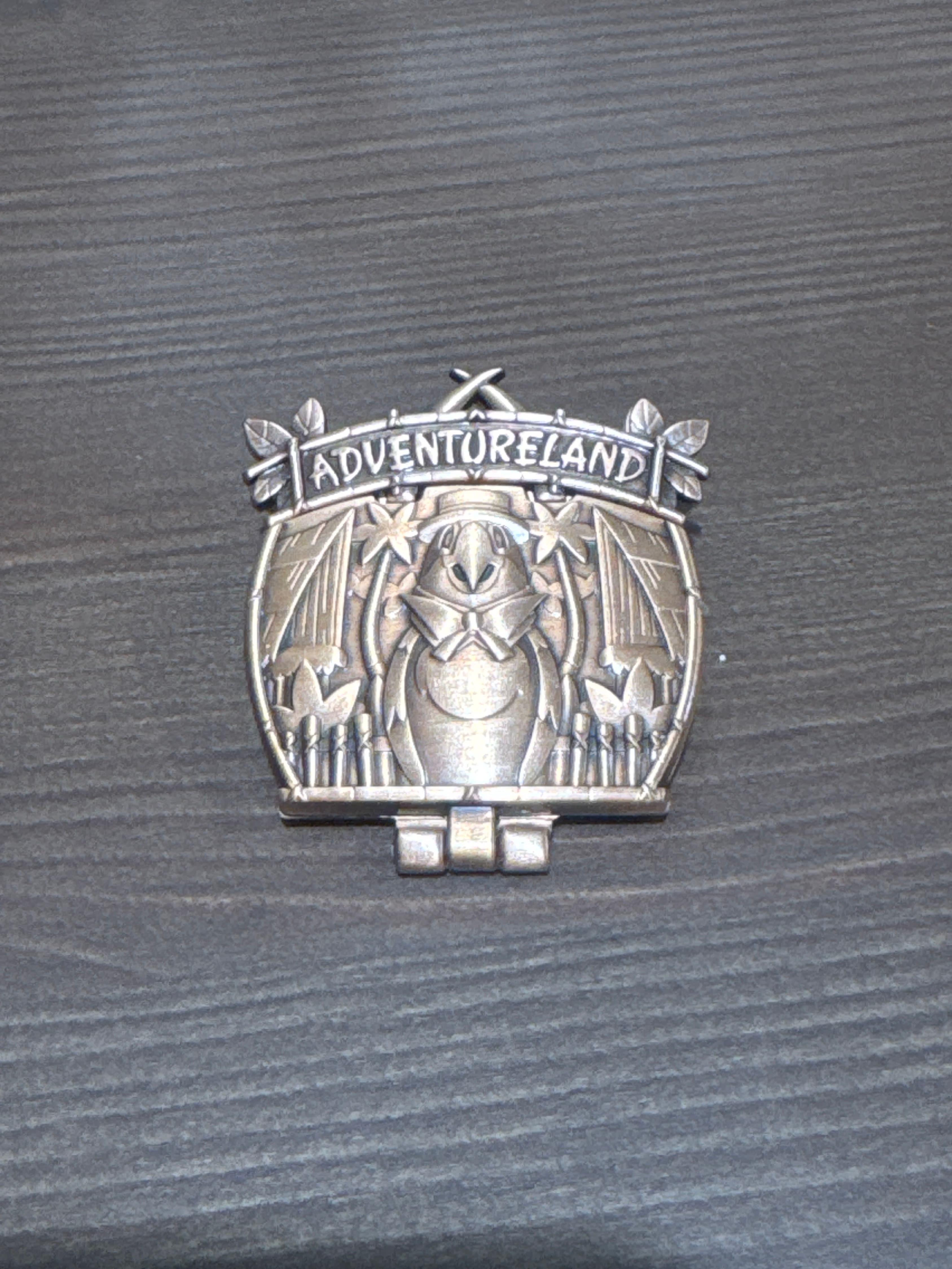 Disneyland Pocket Parks - Disney Adventureland Map Tiki Hinge front