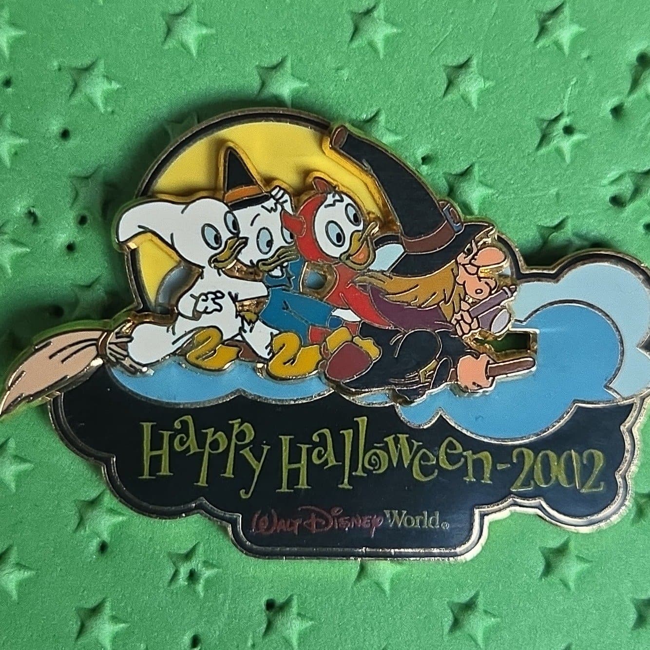 Halloween-Huey, Dewey and Louie with Witch Hazel front