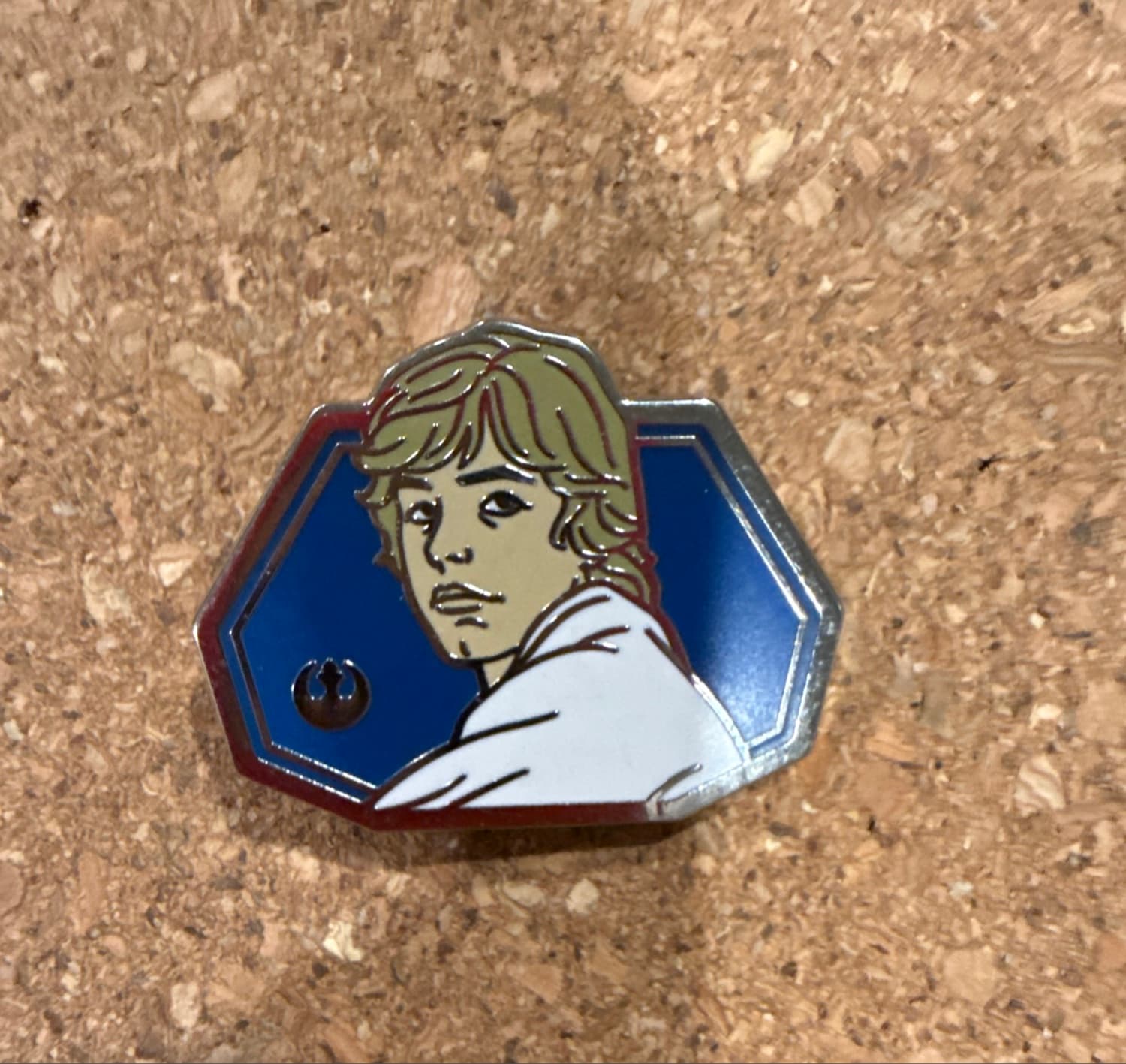 Disney Hidden Star Wars Heroes Pin Set - Luke Skywalker 2020 front