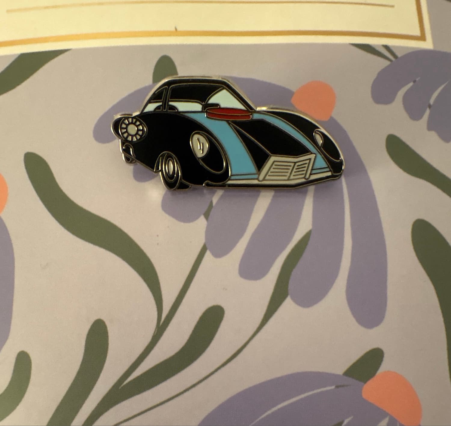 Mr. Incredible's Cruiser front