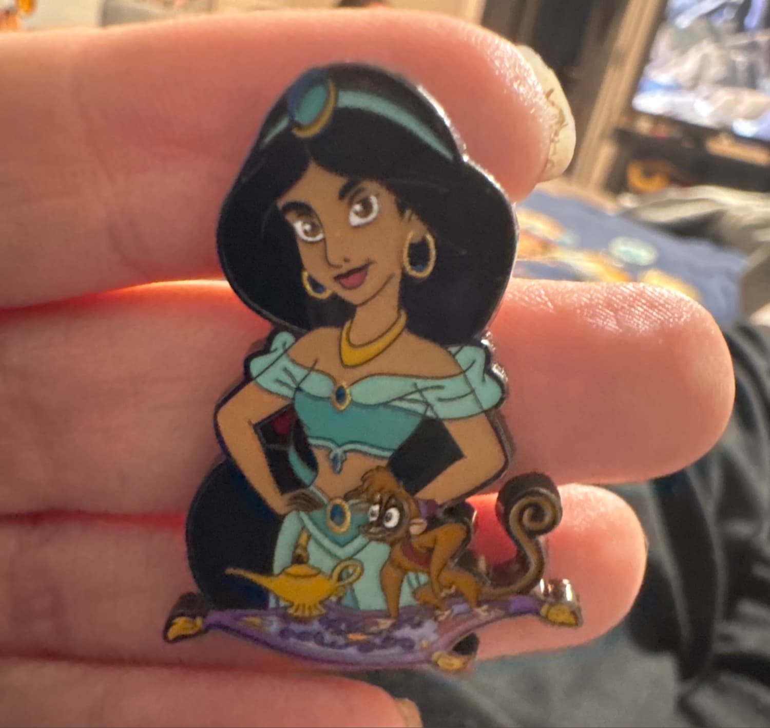 Loungefly Princess And Sidekick Pin - Jasmine And Abu front
