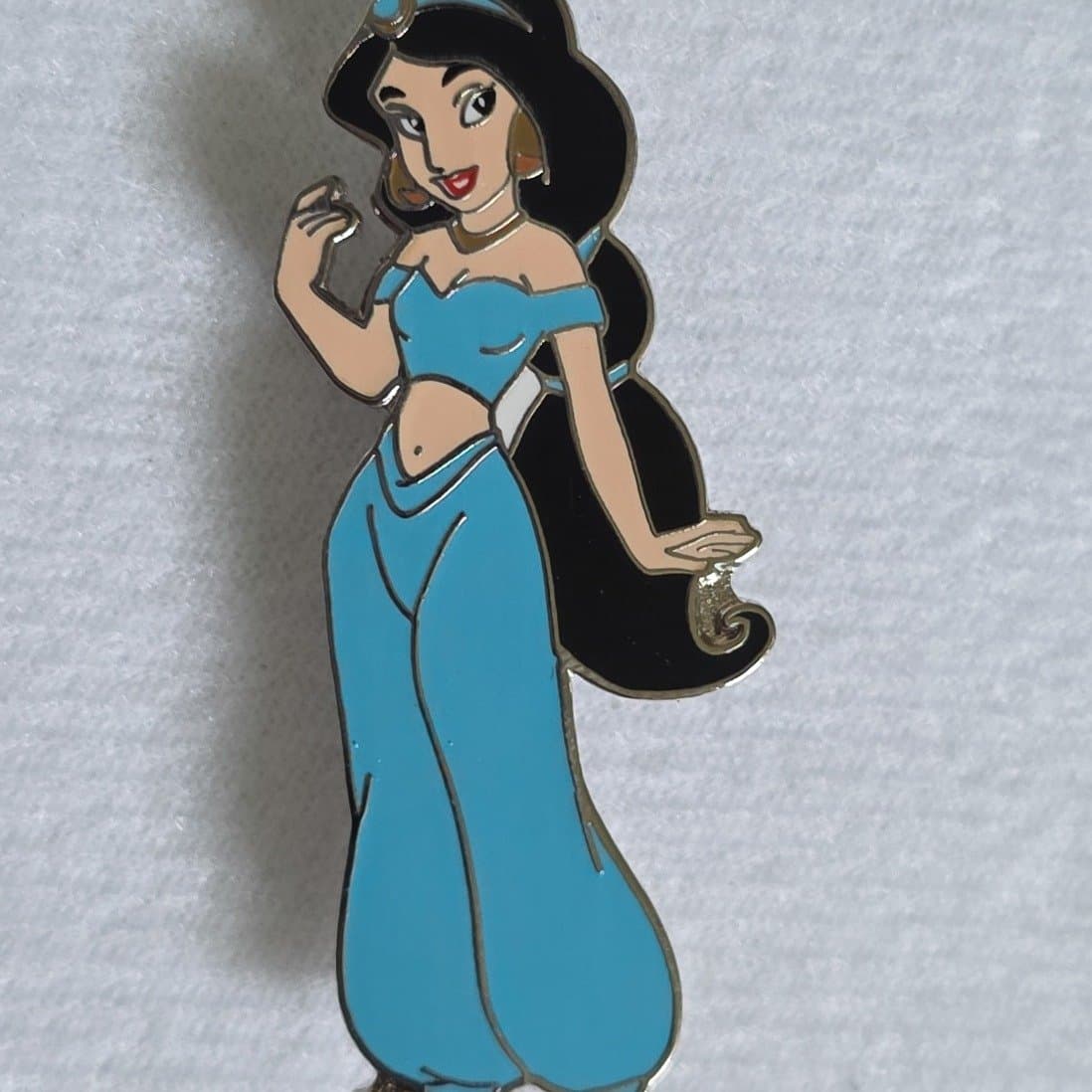 Disney Movie Club Bonus Princess Jasmine Aladdin Disney enamel pin front