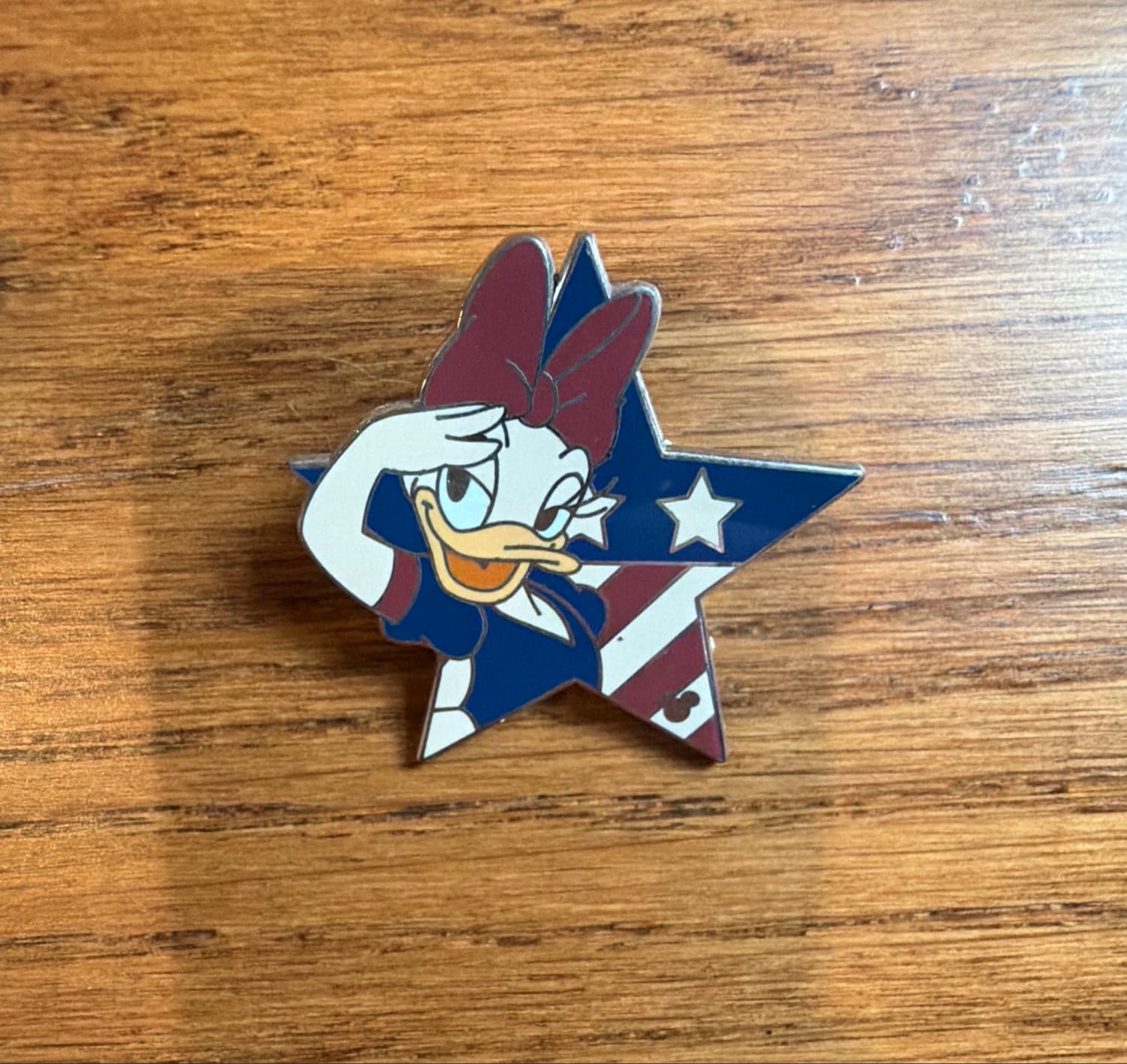 Daisy Duck Patriotic Star Salute Hidden Mickey Pin front