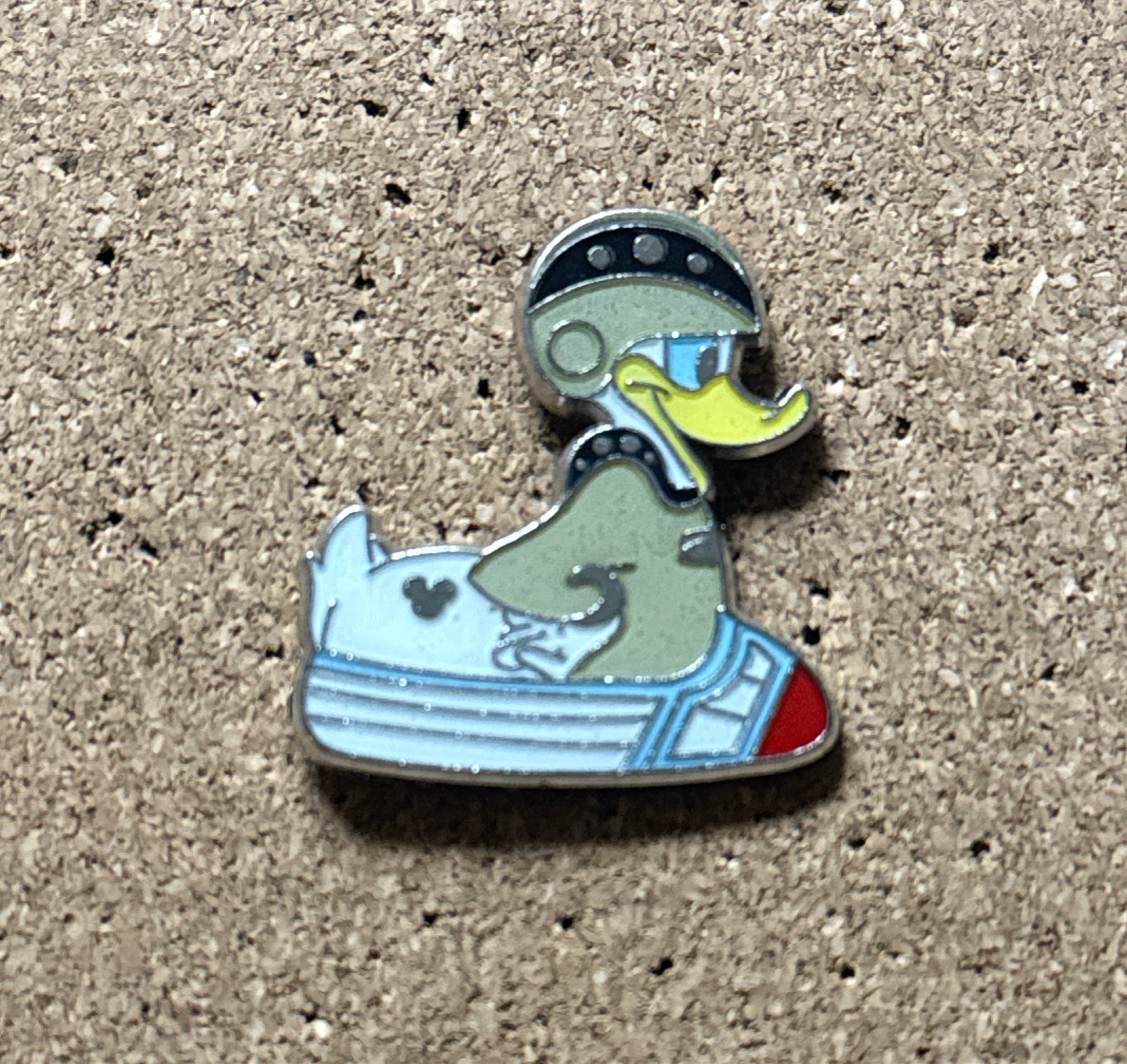 Space Mountain Donald front