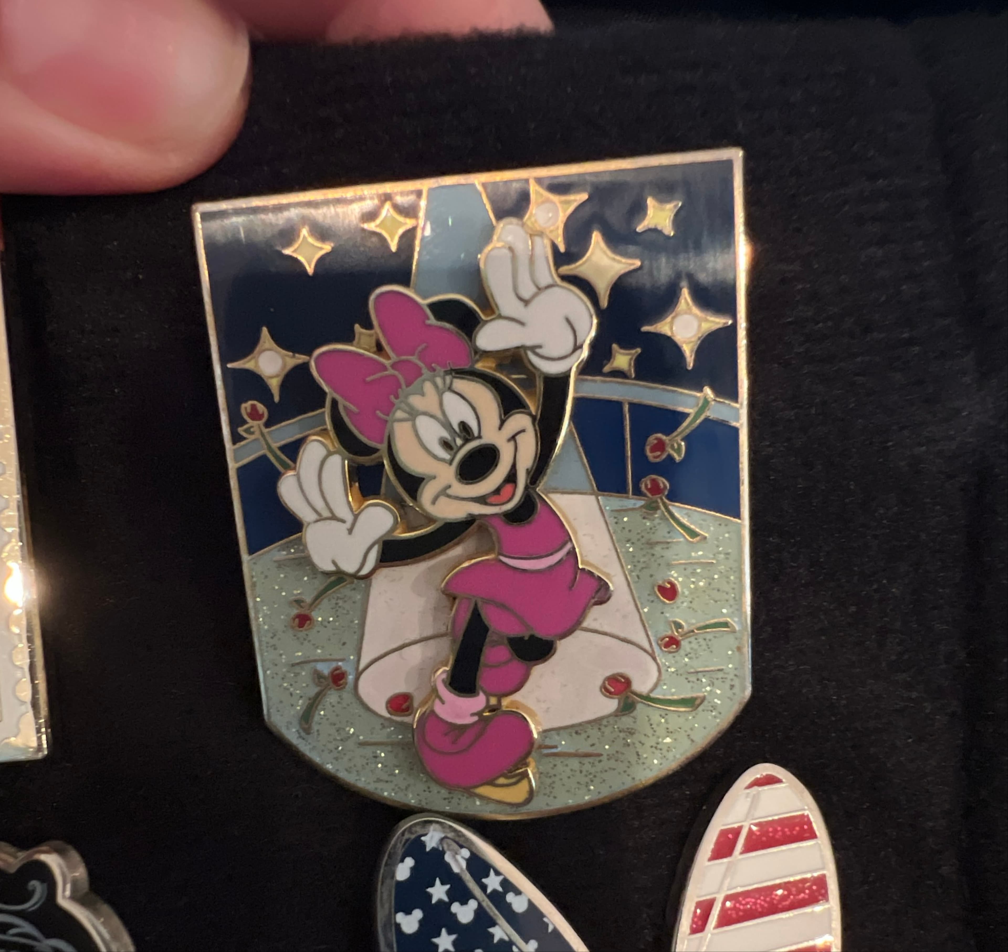 Minnie Mouse Dancing with Stars and Roses Glitter Pin front