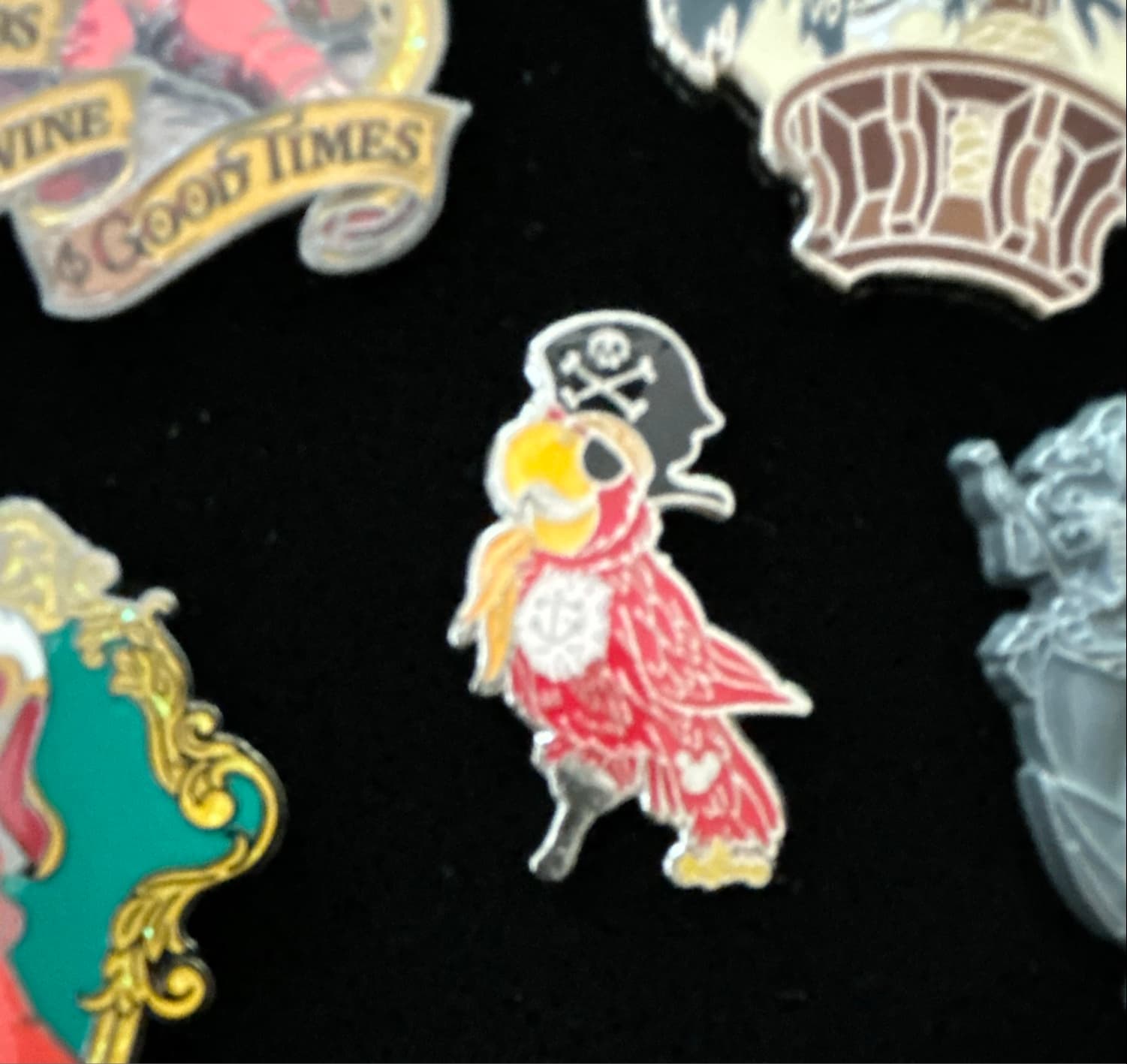 Red Pegleg Parrot front