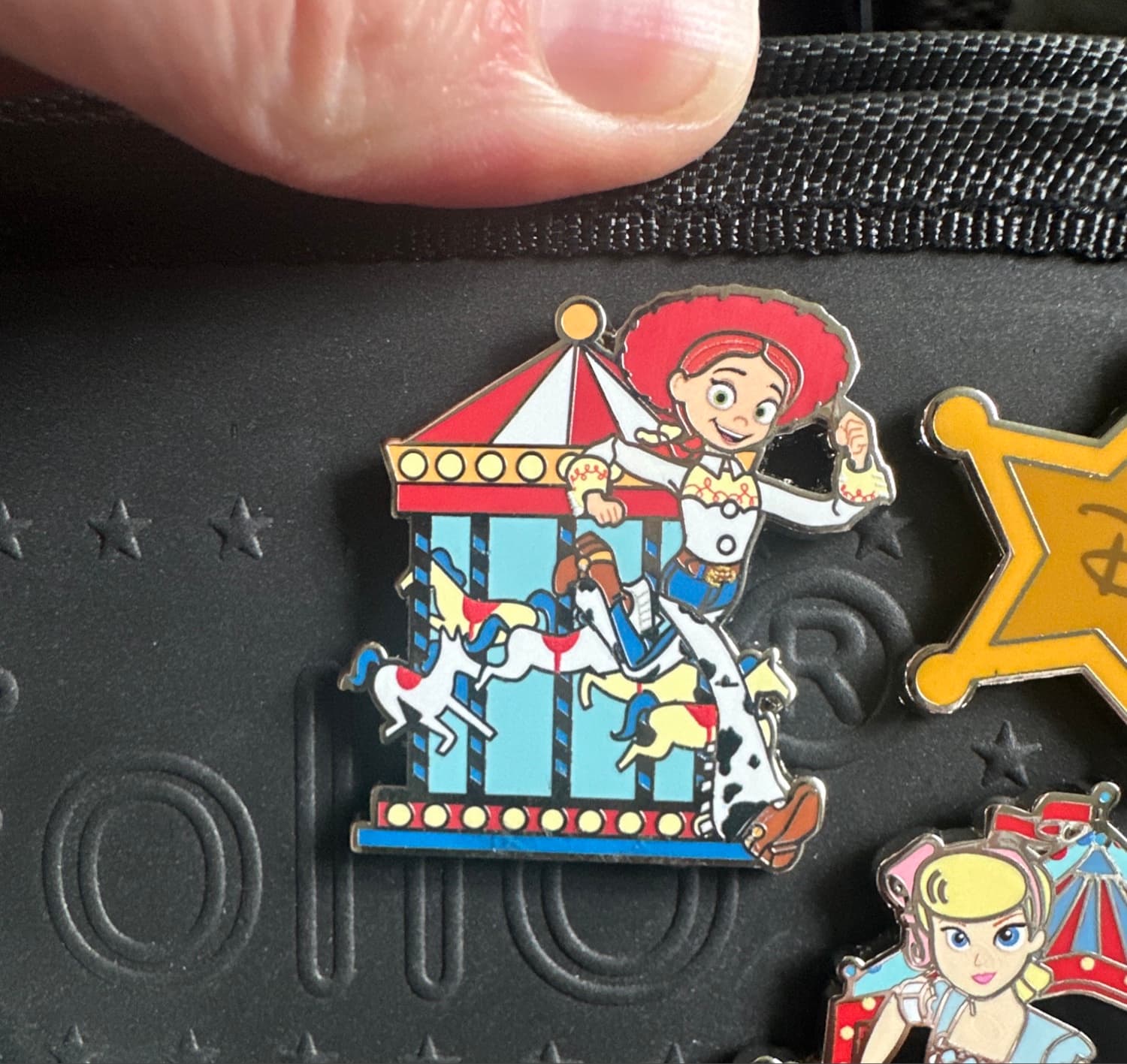 Jessie - Carousel - Toy Story 4 - Mystery Pin front