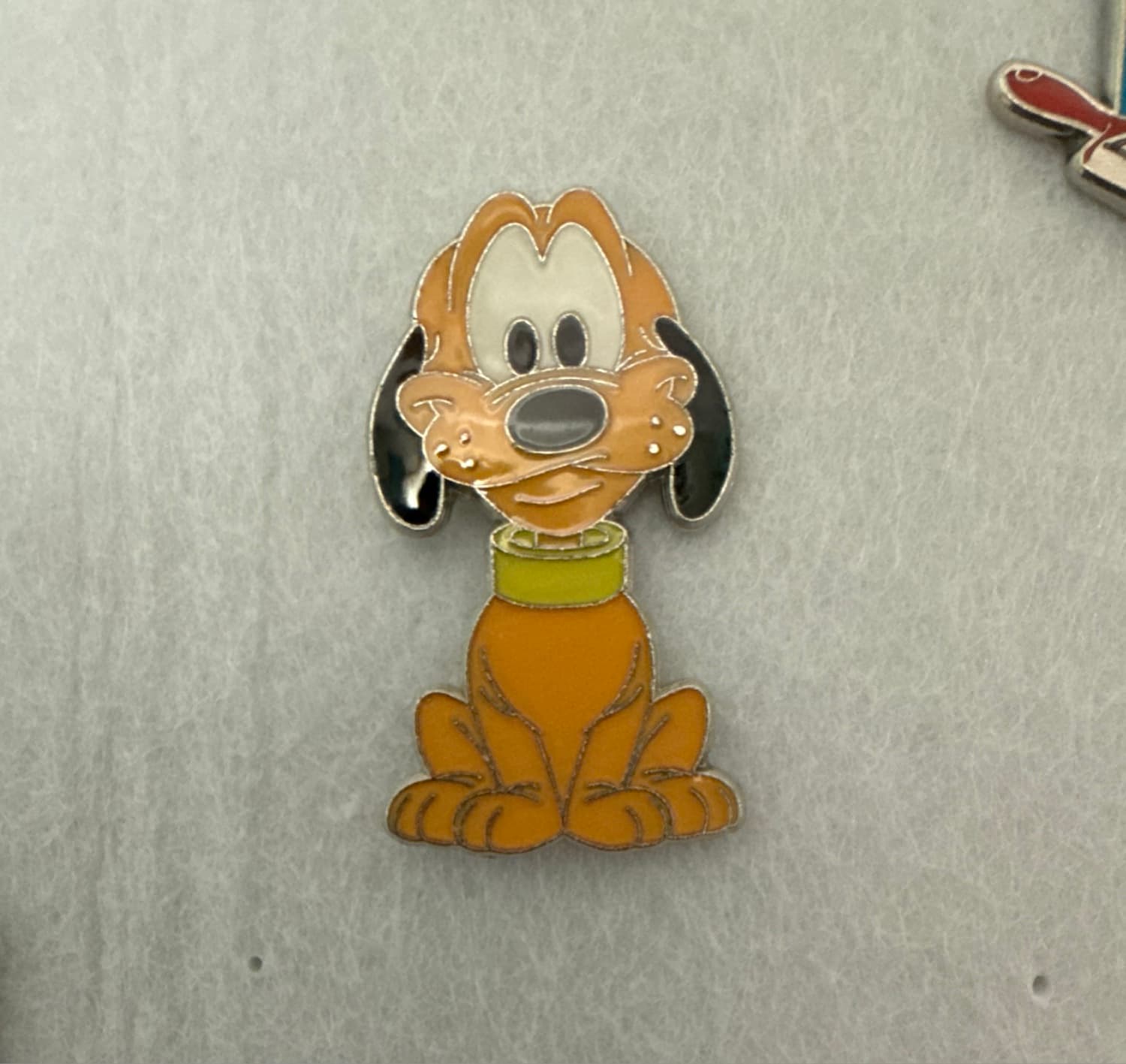 Pluto Big Head Pin front