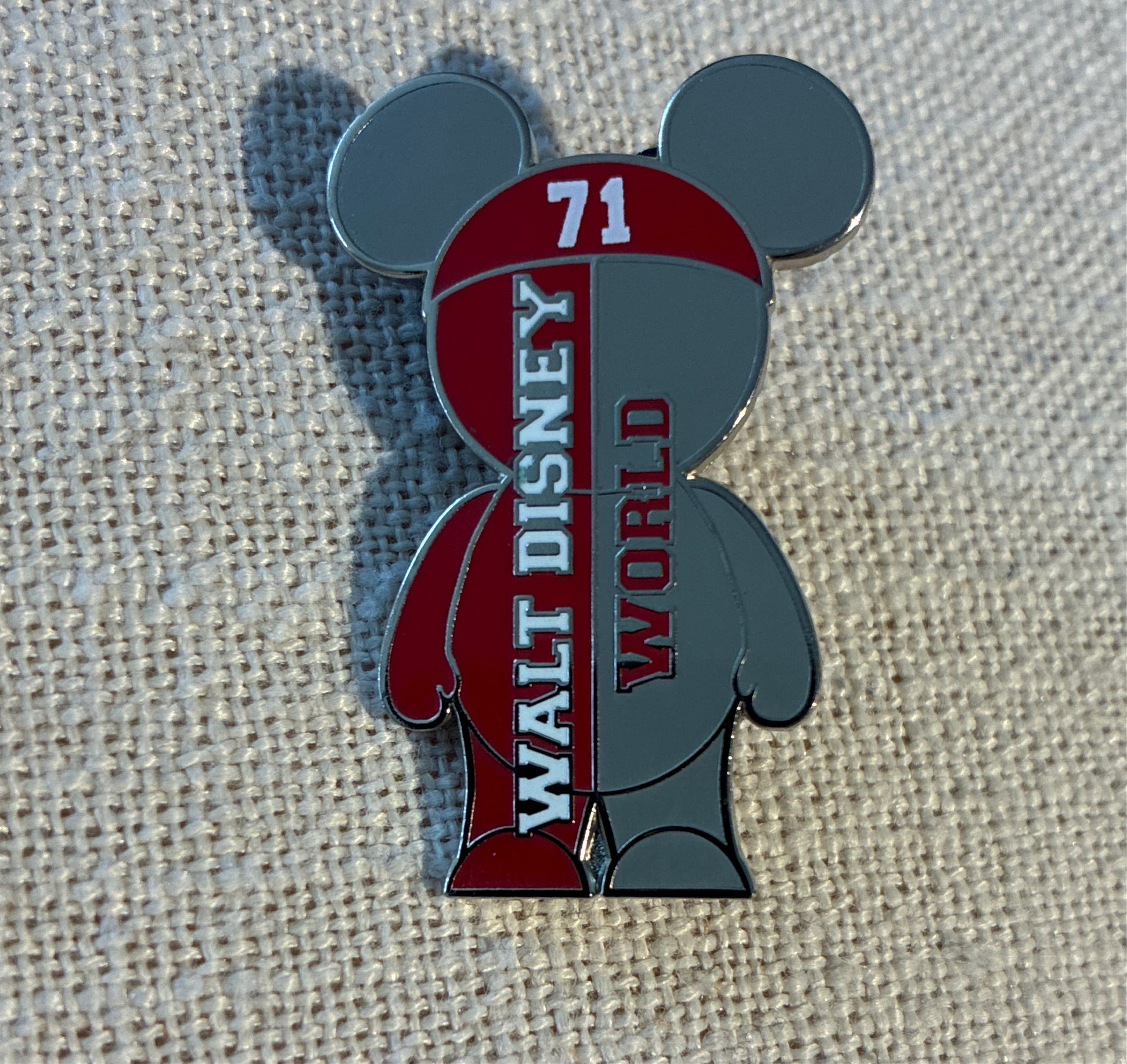 Walt Disney World '71 Vinylmation Mickey Mouse Shape Pin front