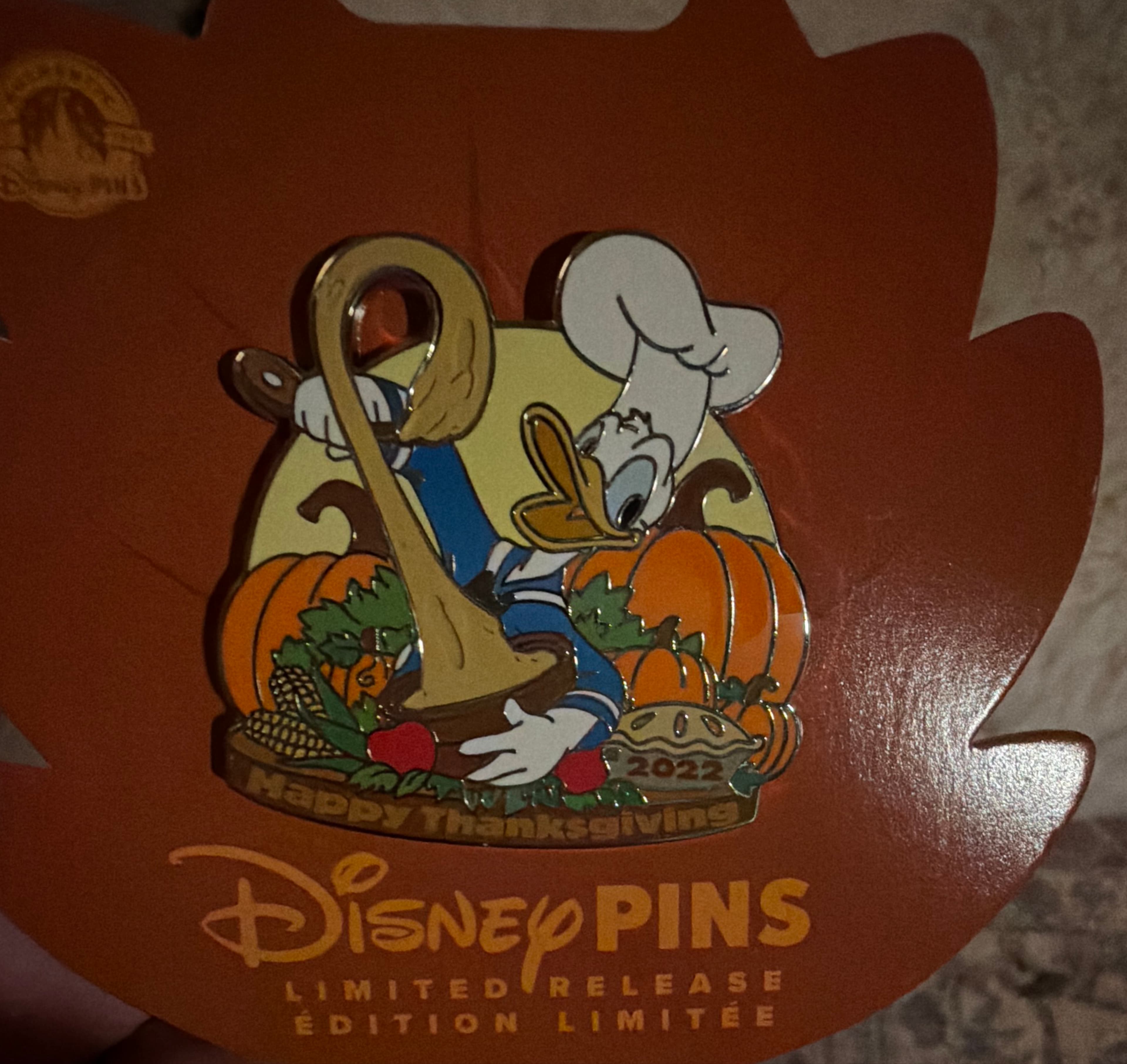 Donald Duck Happy Thanksgiving 2022 Pin front