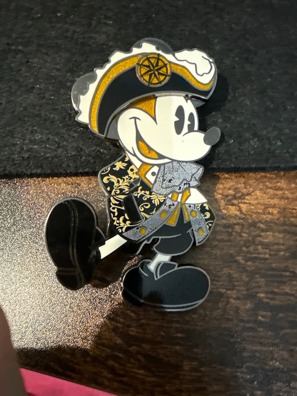 Mickey Mouse: The Main Attraction - Pirates of the Caribbean front