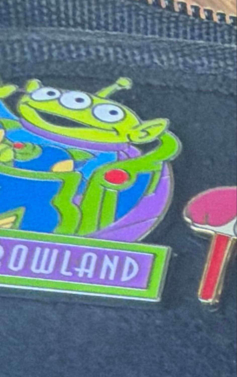 Tomorrowland (Alien) ONLY front