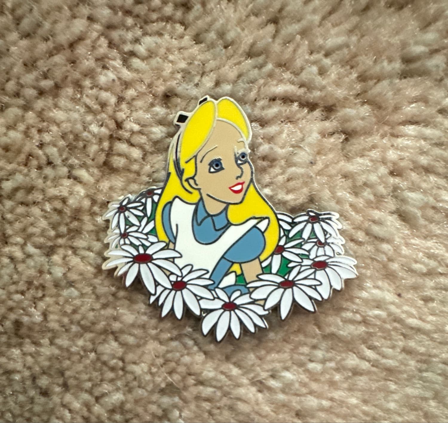 Alice In Flowers Daisies front