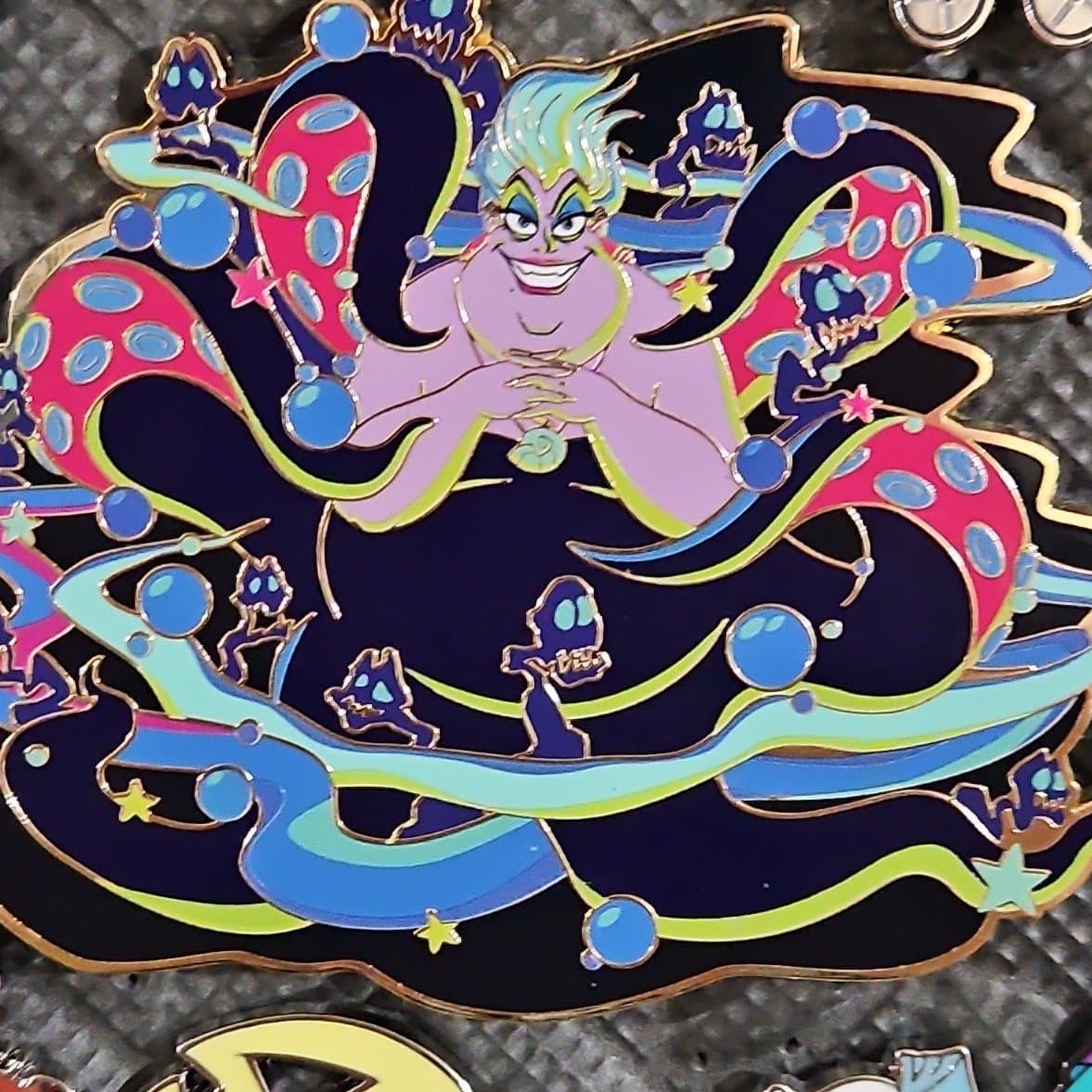 PALM Exclusive Ursula Villains Ultraviolet Magic Mystery Disney Pin front