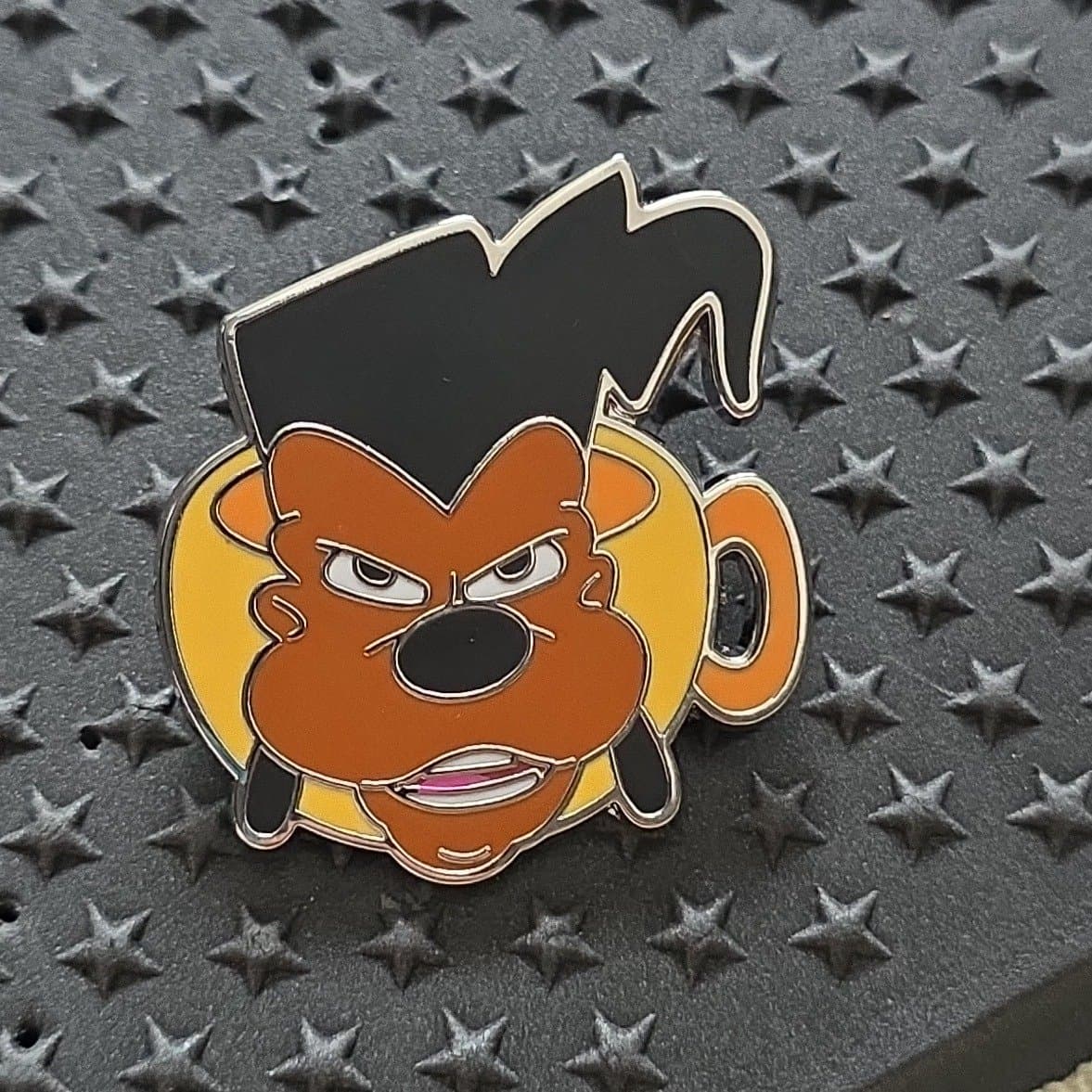 Powerline - Disney Character Mugs Mystery Collection Pin front