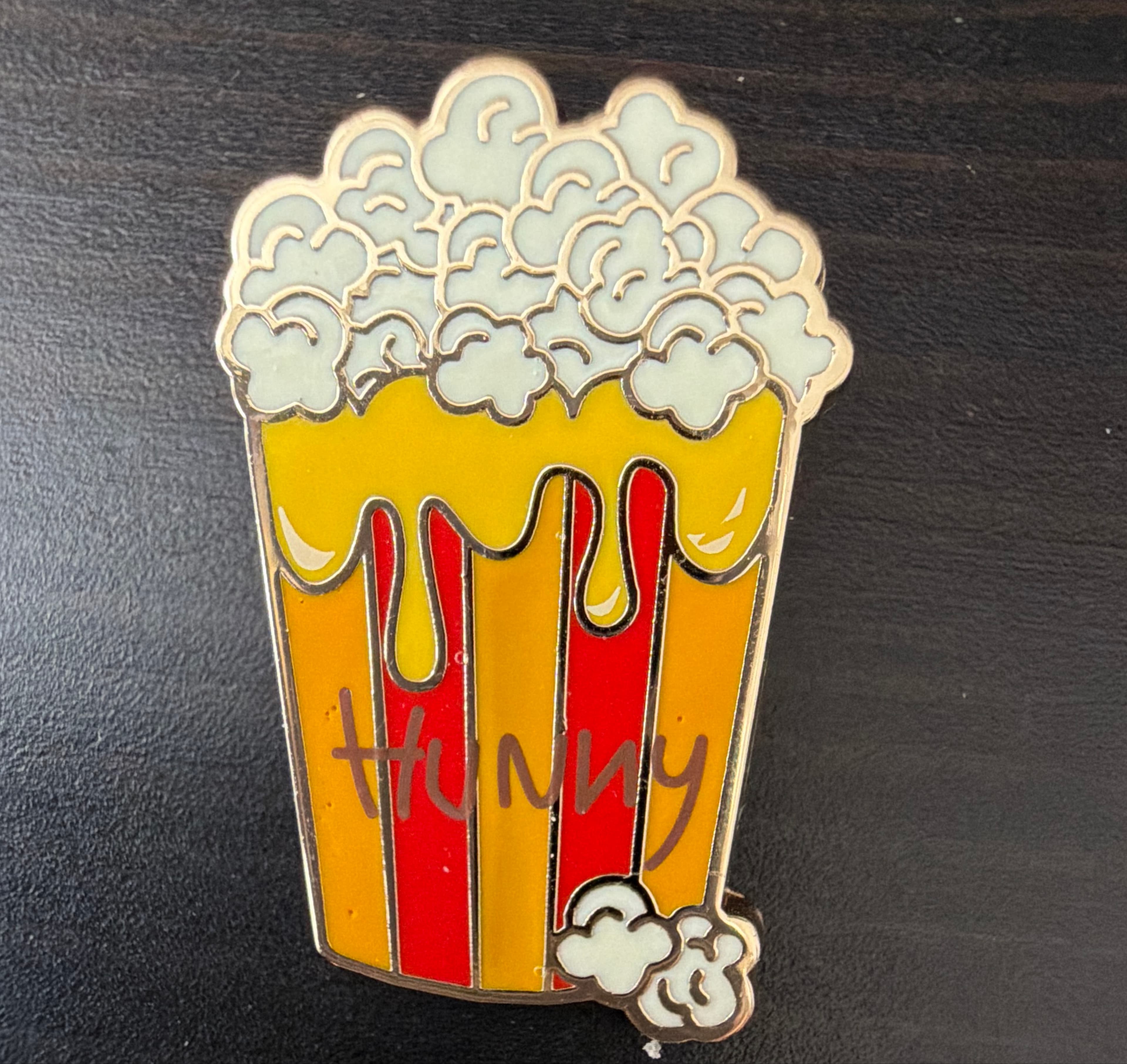 Winnie the Pooh Hunny Popcorn Bucket - Magical Mystery Pins Series 28 front