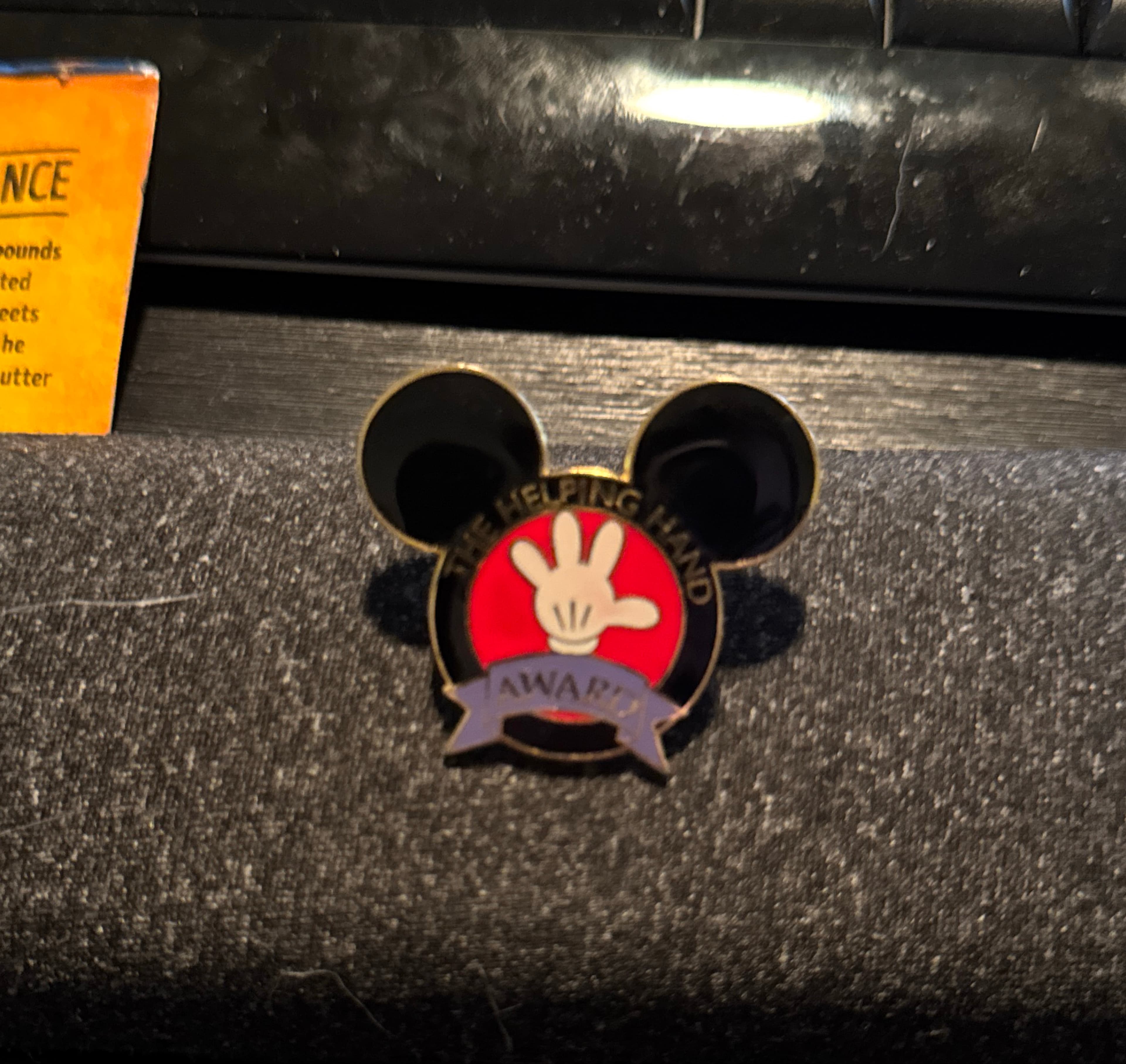 Helping Hand Award - Epcot Pin Celebration - Award Pin front