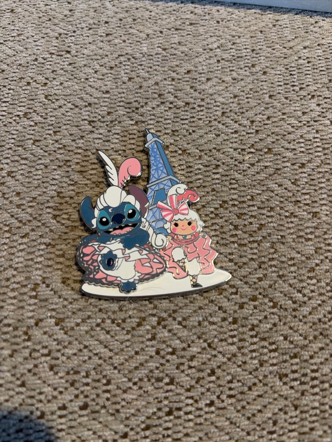 Disneyland Paris It's A Small World Lilo & Stitch Can Can Pin Trading Badge front