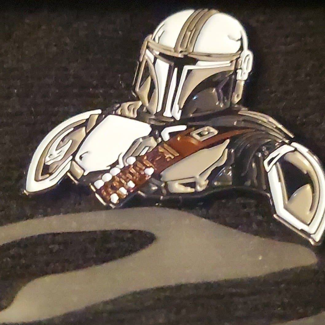 The Mandalorian Helmet front