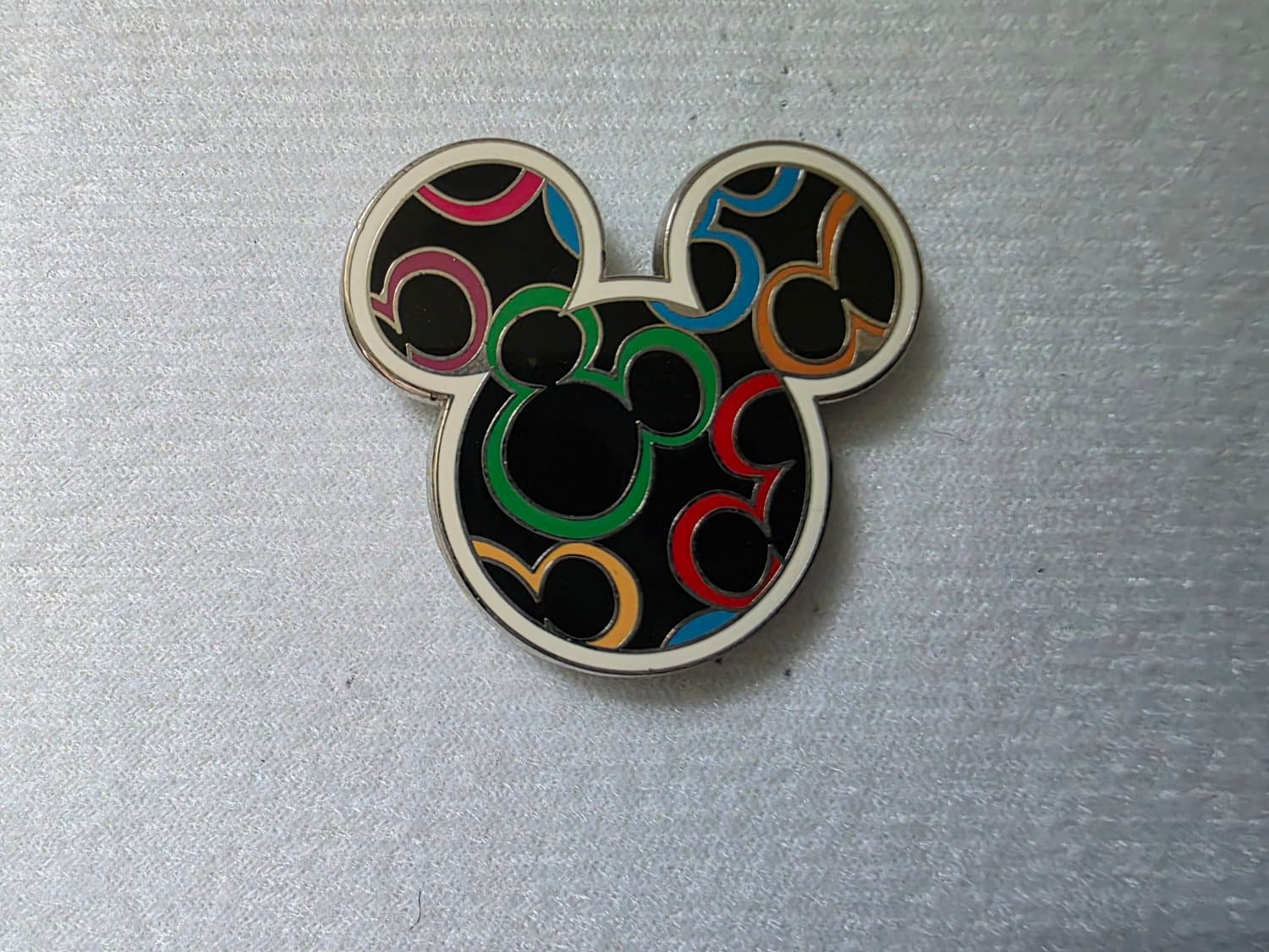 Open Work Mickey Mouse Icon front