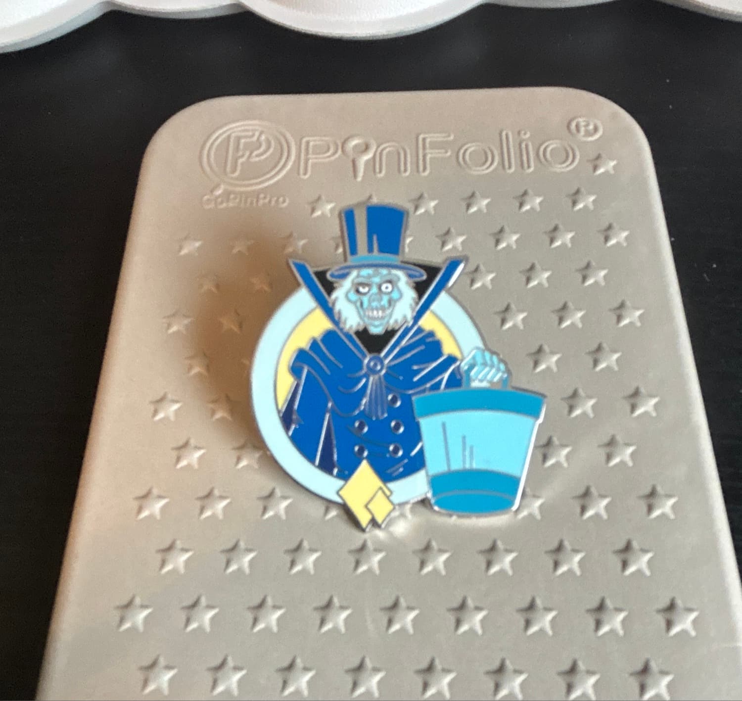 Hatbox Ghost front