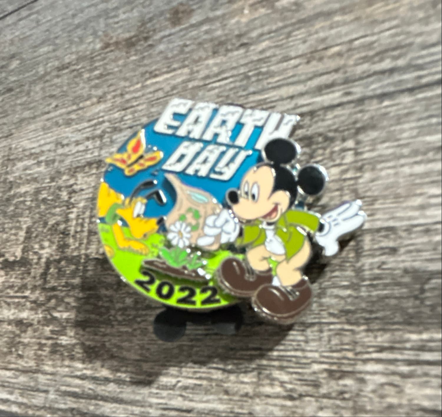 Earth Day 2022 with Mickey & Pluto front