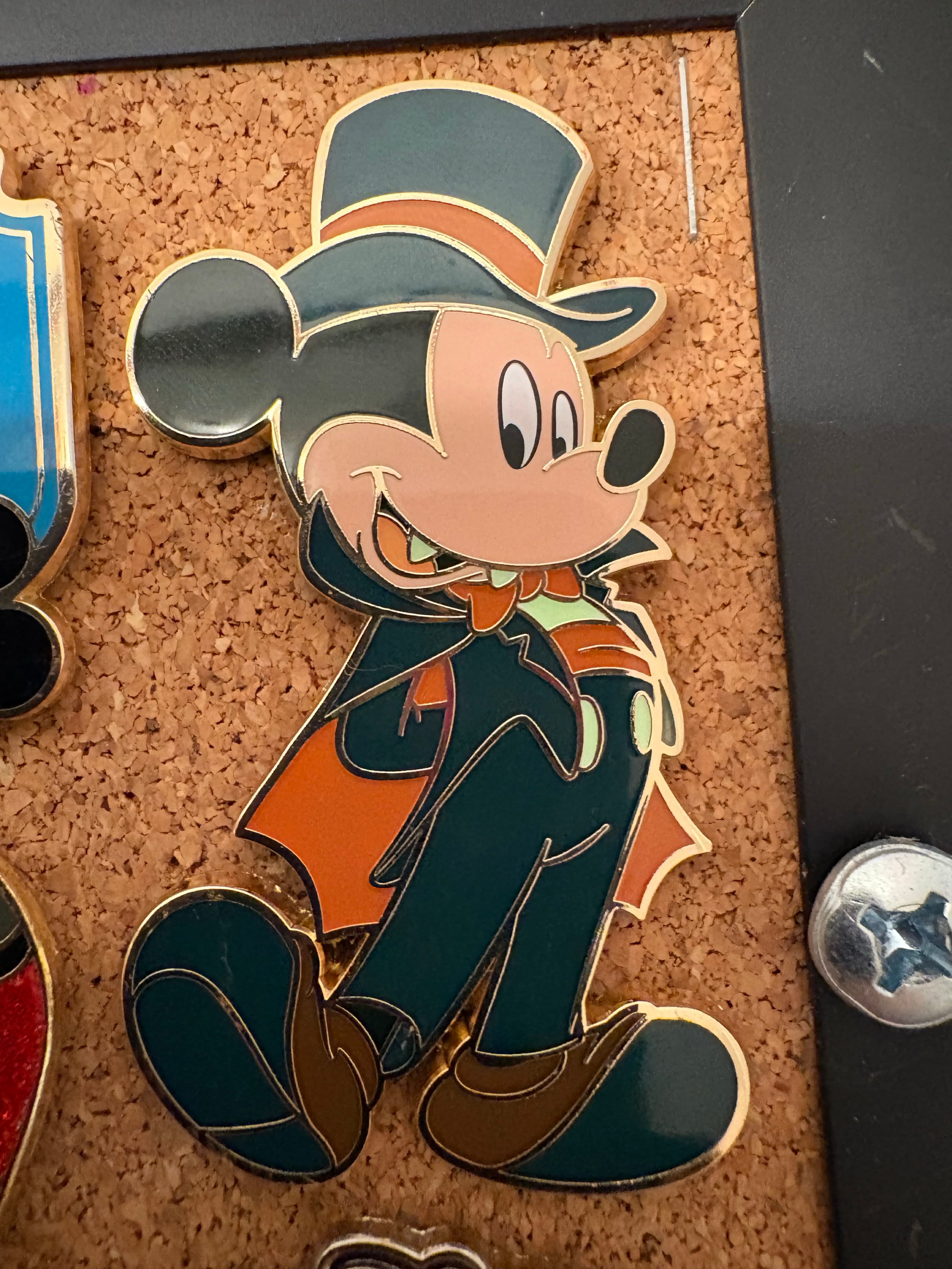 Mickey Mouse Dracula Glow in the Dark Pin front