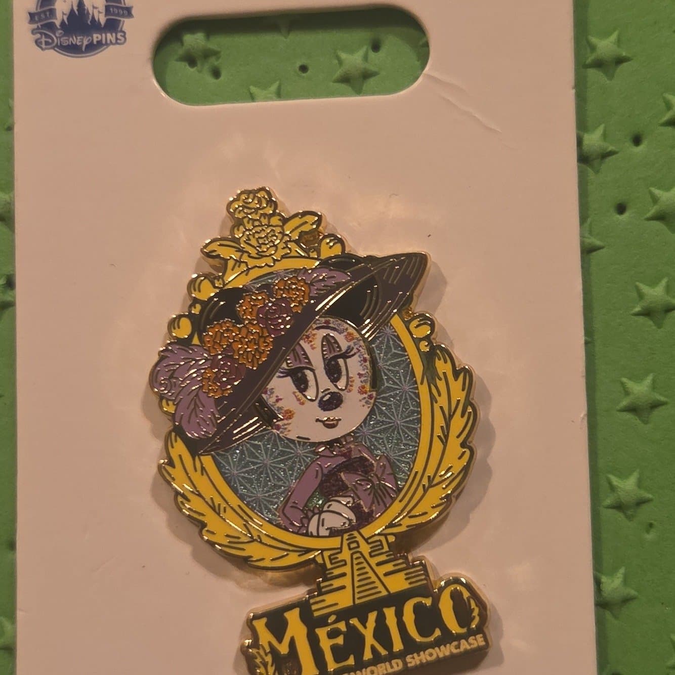 Minnie Mouse - Mexico front