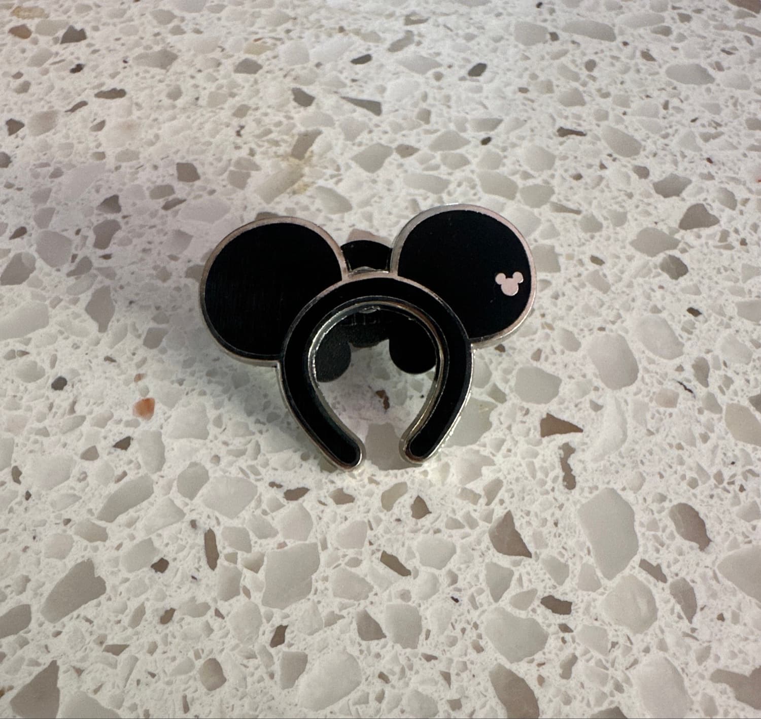 Mickey Mouse Ears Phone Ring Holder with Pink Icon front