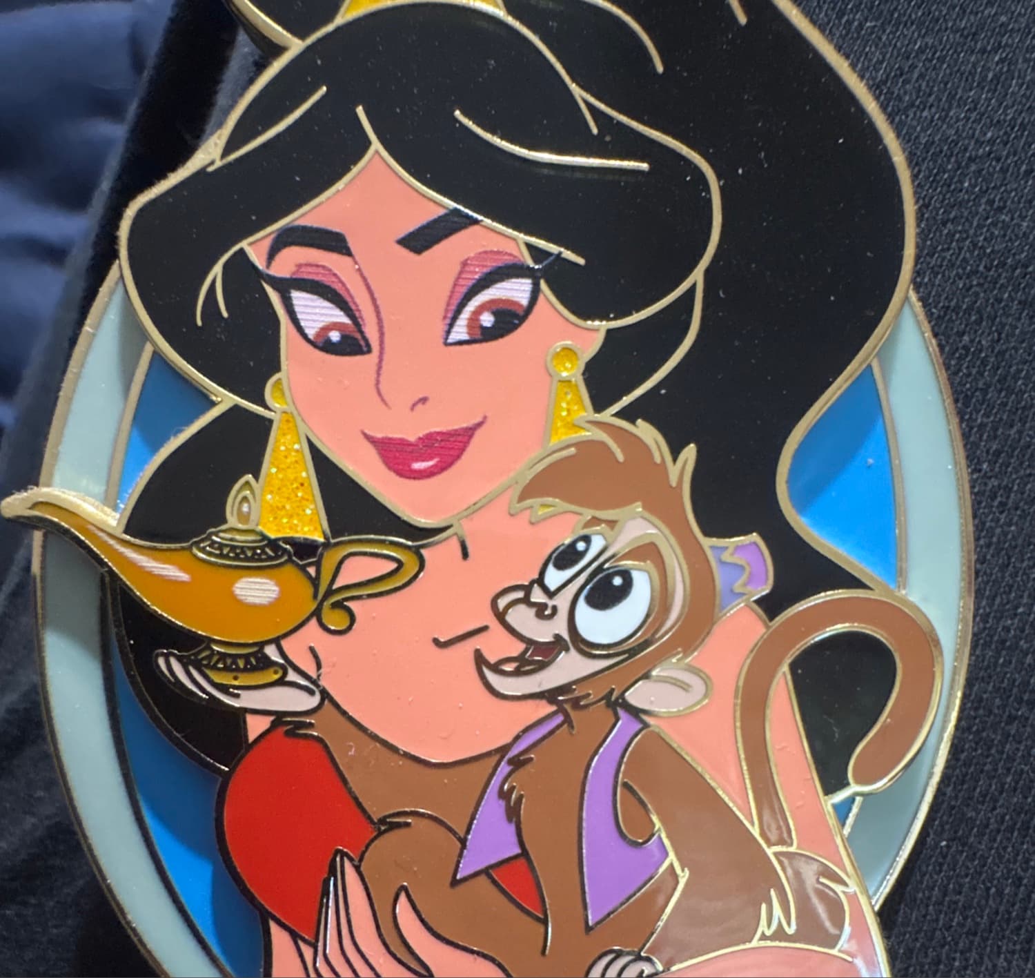 Slave Jasmine & Abu Fantasy Pin front